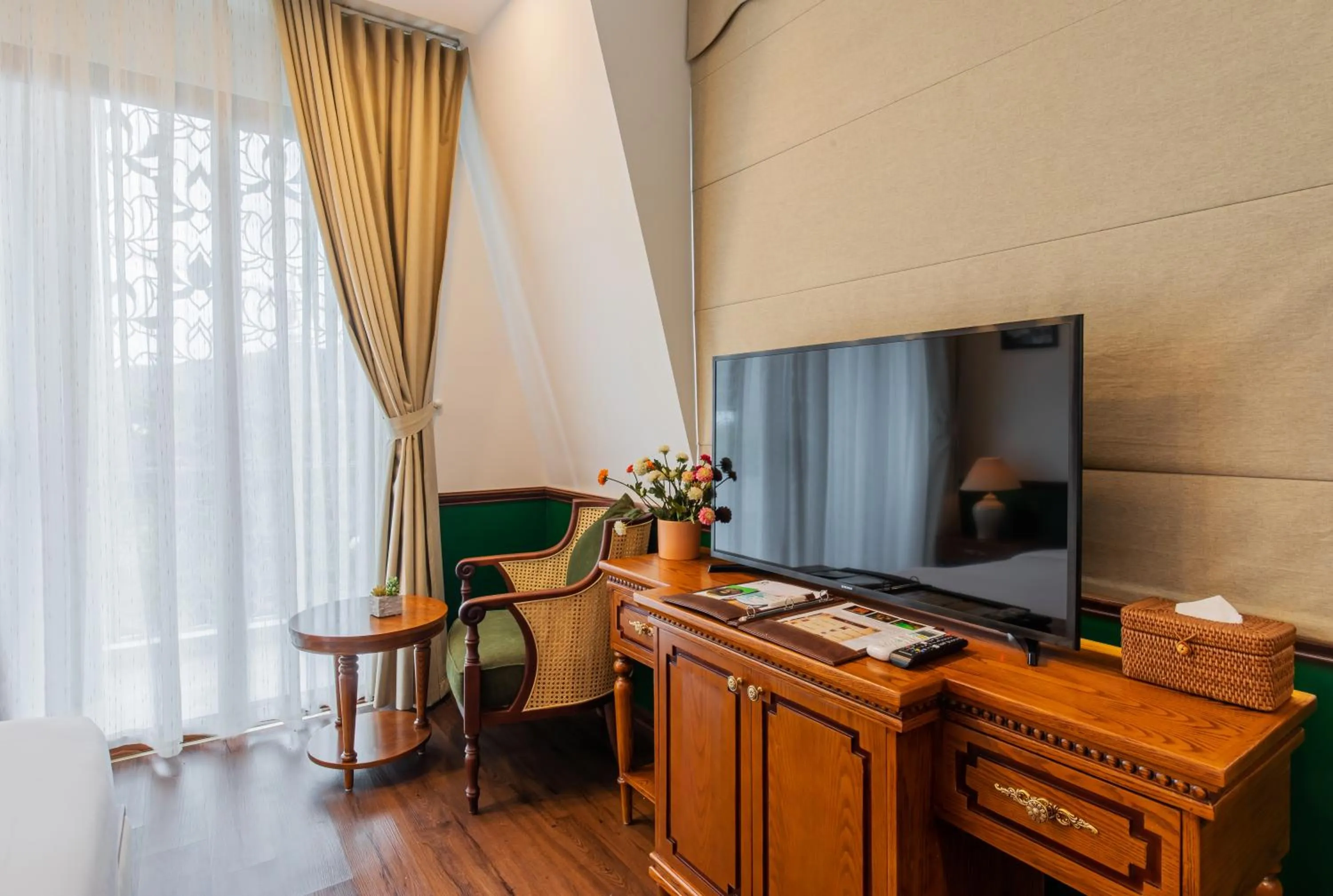 TV and multimedia in Boutik Cham NhaTrang Hotel
