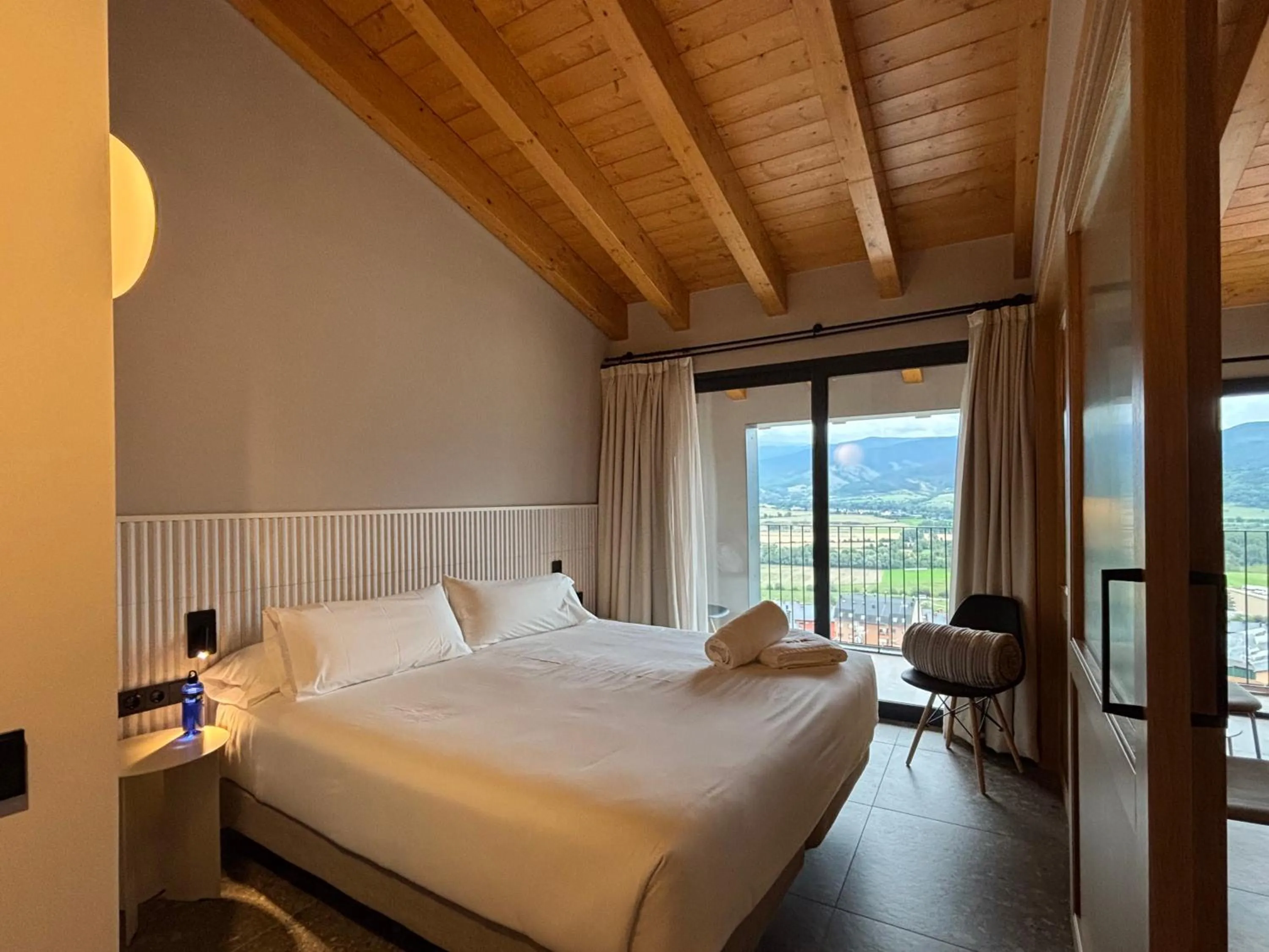 Bed in CIM HOTEL BOUTIQUE