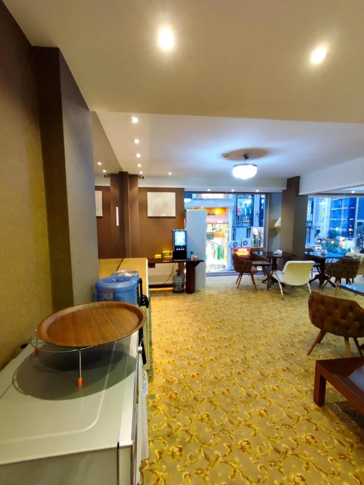 Lobby or reception, Bed in HOTEL EURO DIAMOND