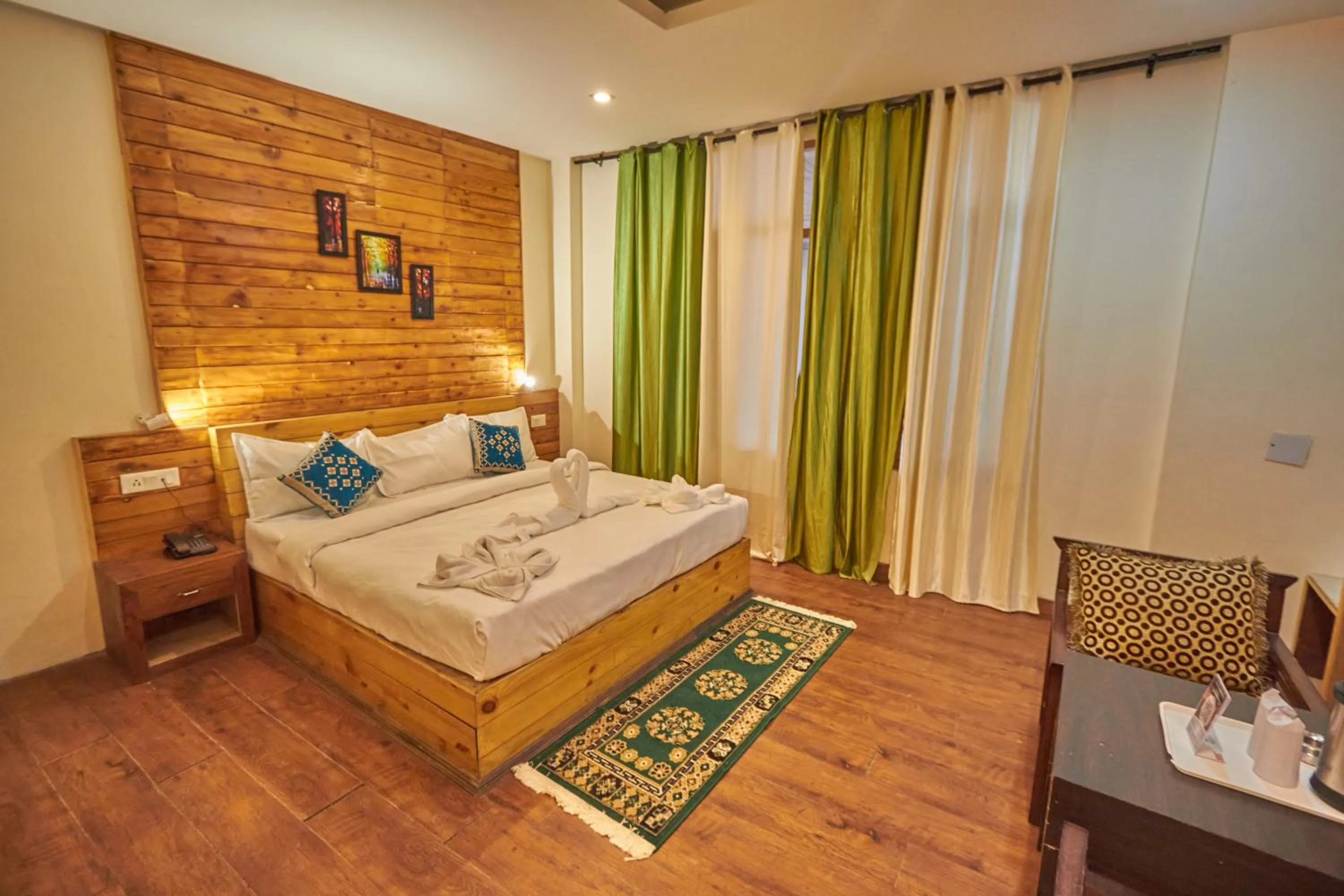 Bedroom, Bed in Himalayan adventure Cottages & Budget Friendly BNB Manali