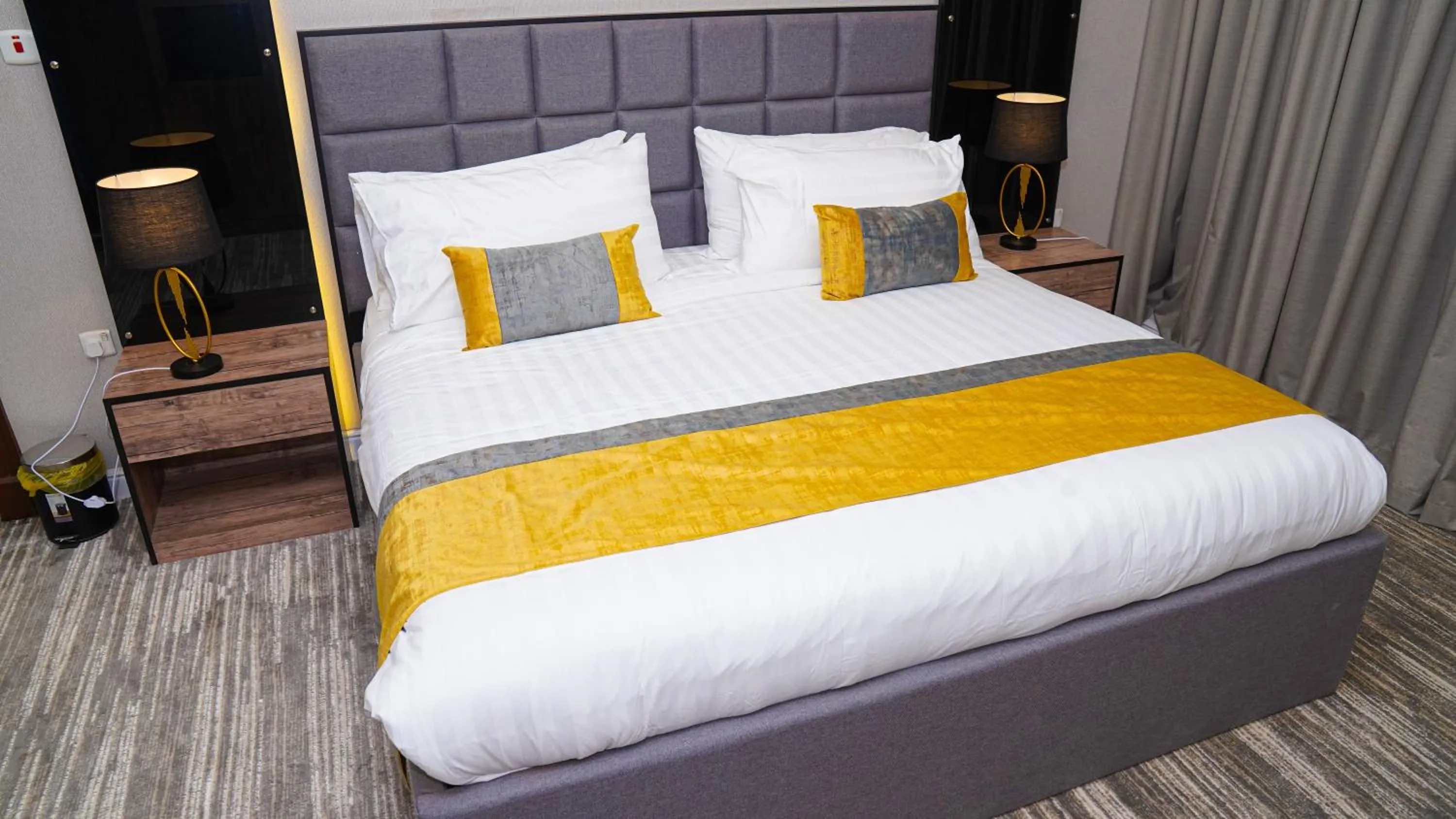 Bed in Clowzer Serviced Apartments