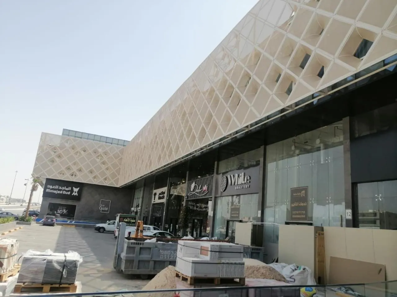 Clowzer Serviced Apartments