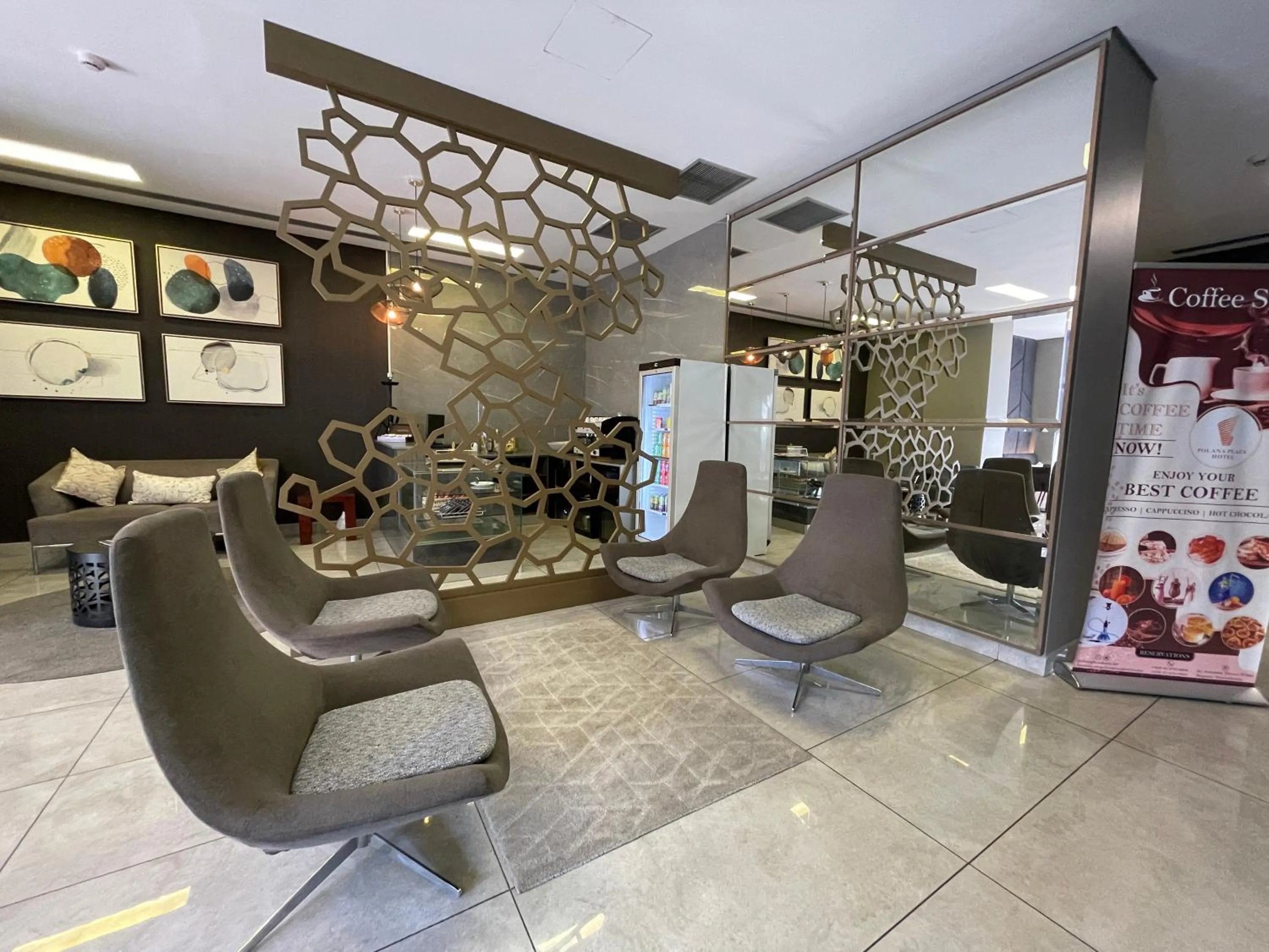 Lobby or reception in Polana Plaza Hotel