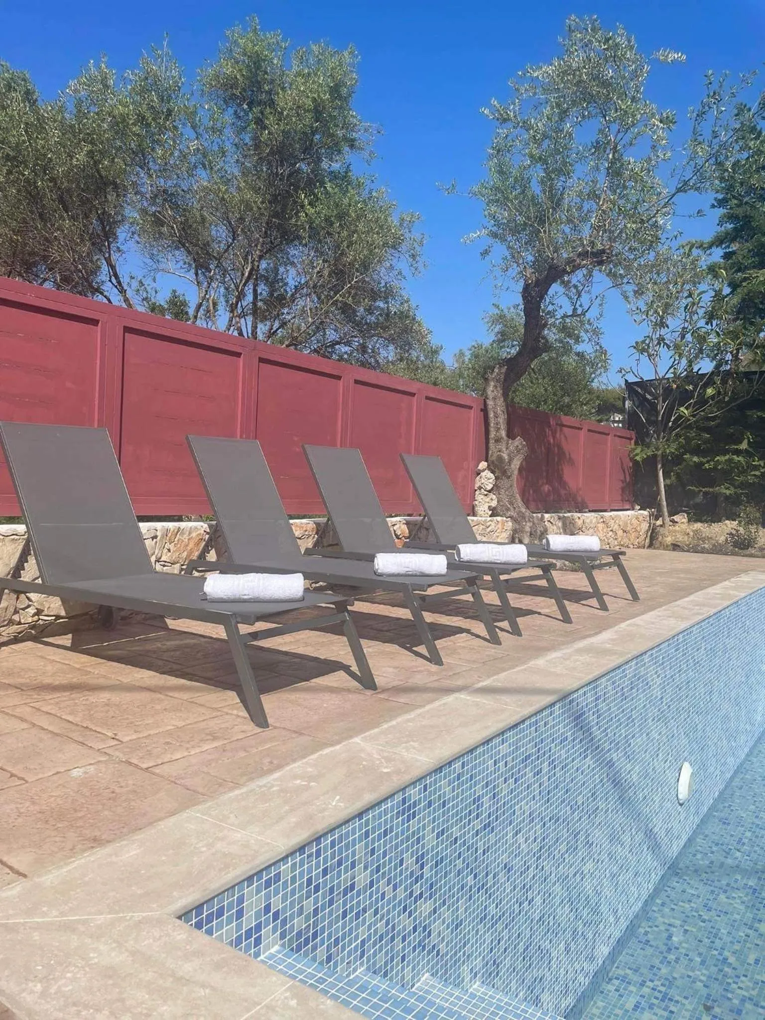 Nissi Collection Rooms