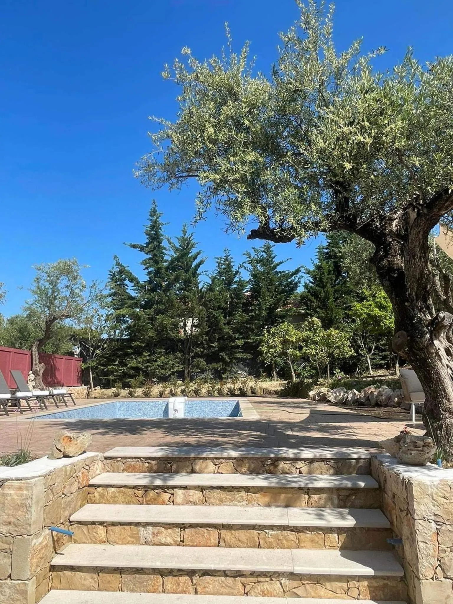 Nissi Collection Rooms