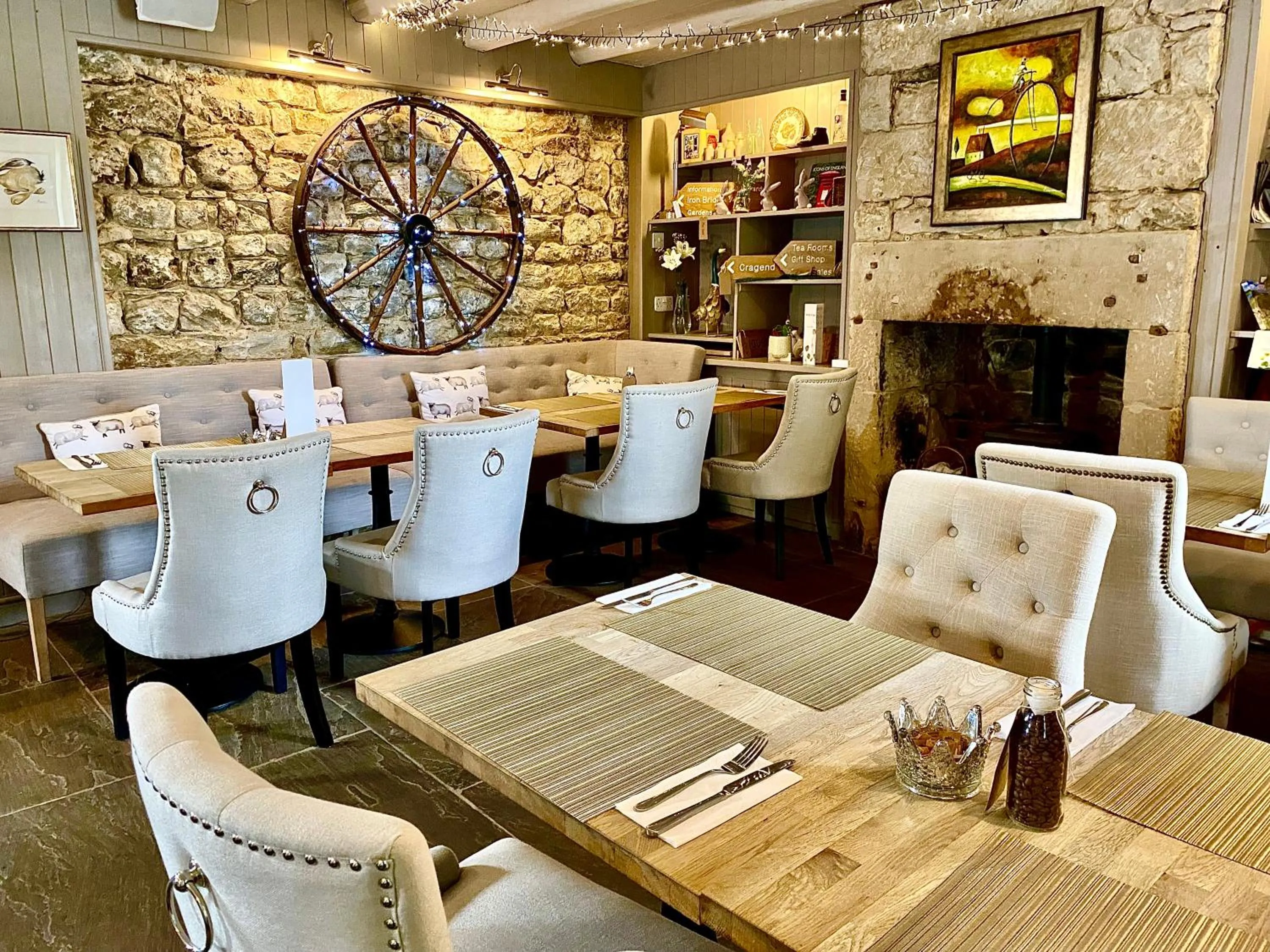 Restaurant/places to eat in Bird In Bush Elsdon