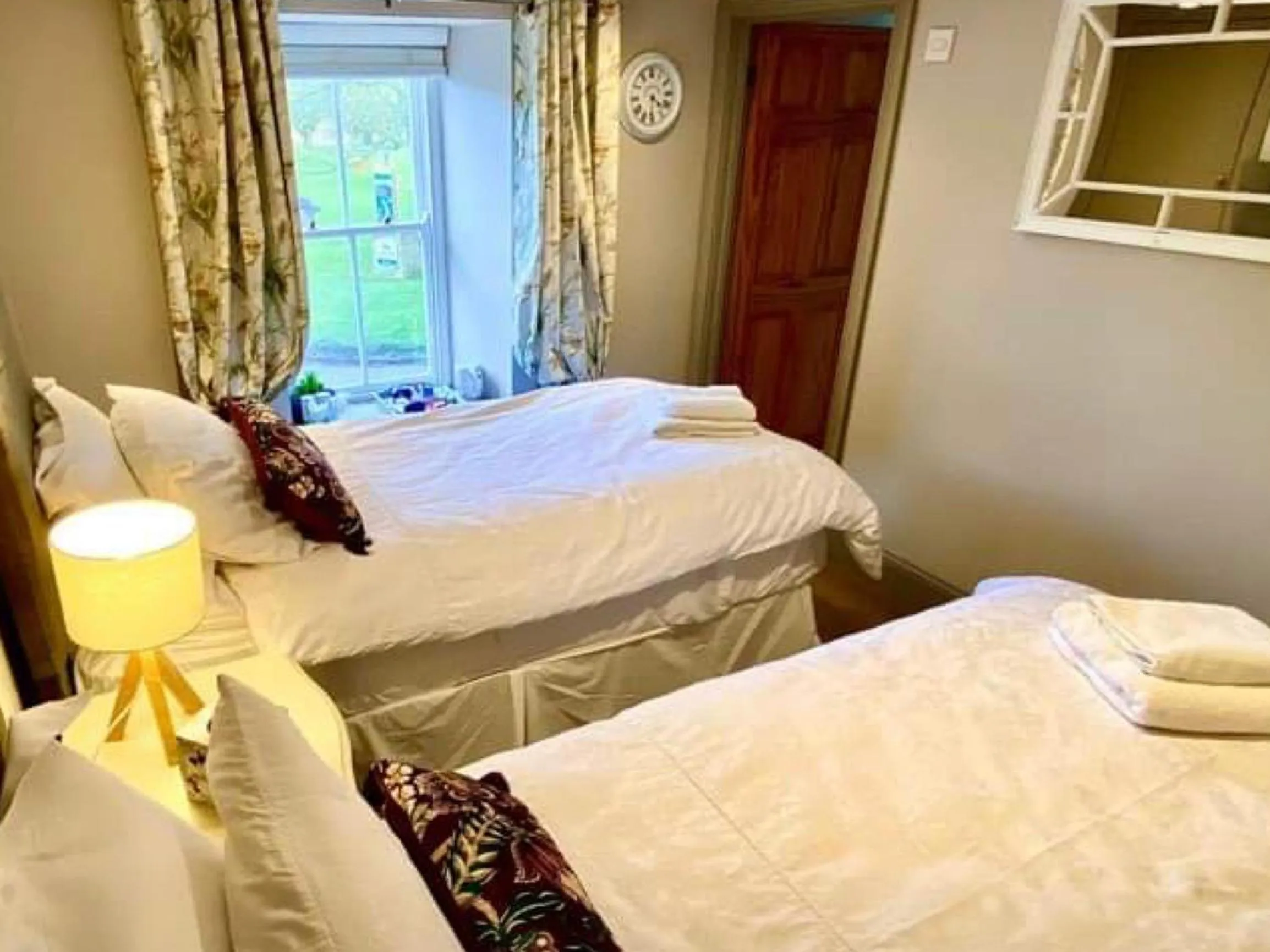 Bed in Bird In Bush Elsdon