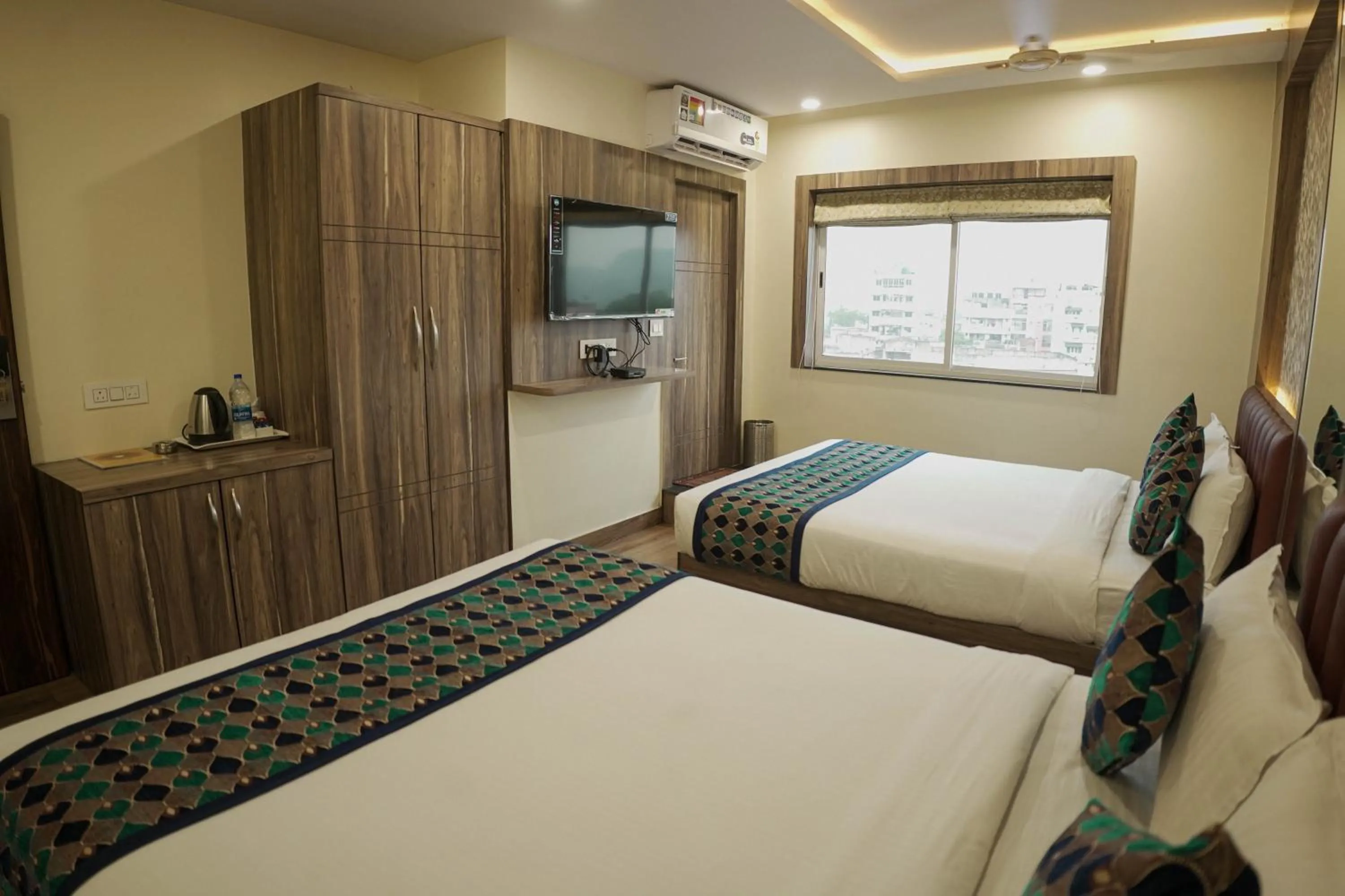 Bedroom, Bed in Hotel Grand Residency