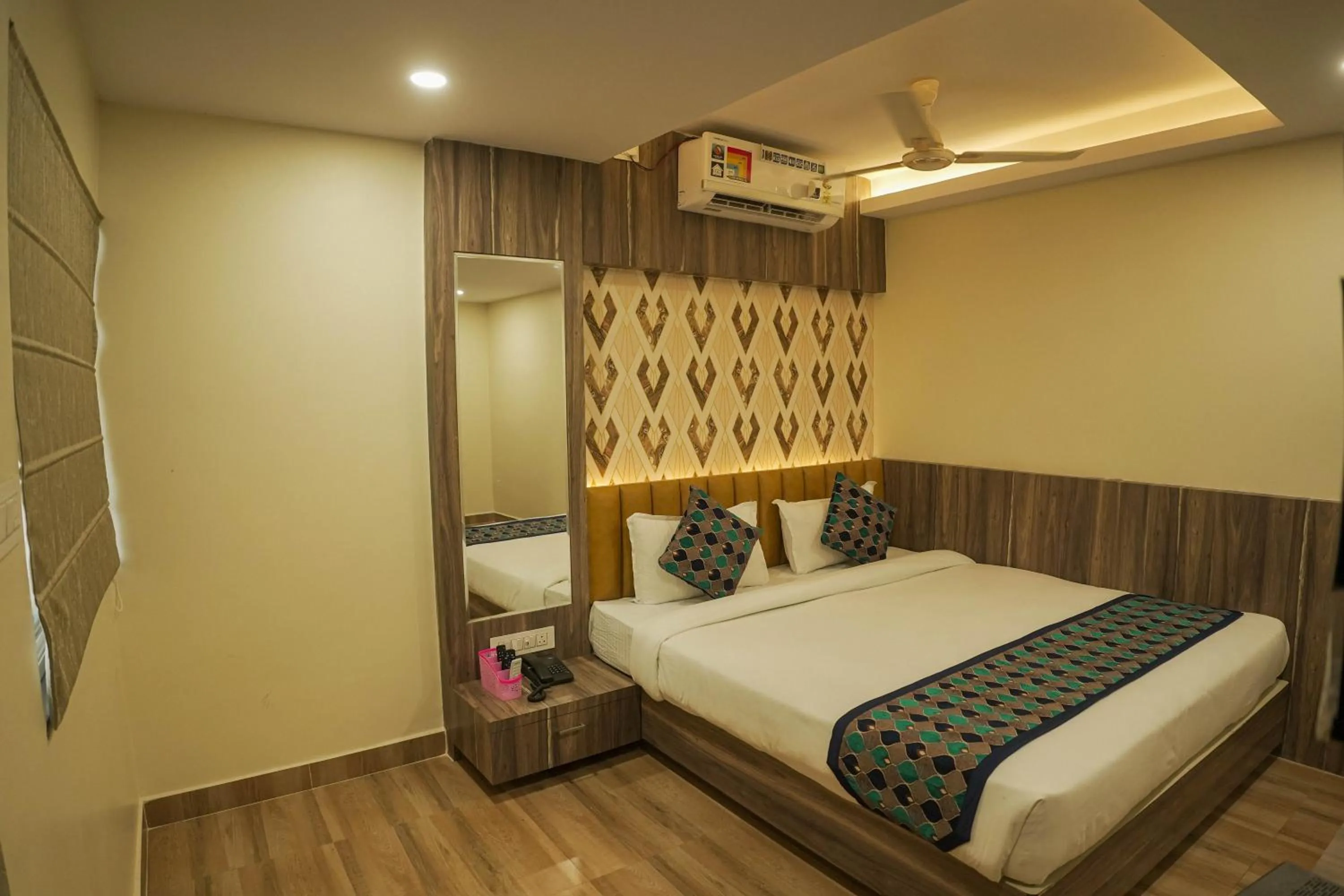 Bedroom, Bed in Hotel Grand Residency