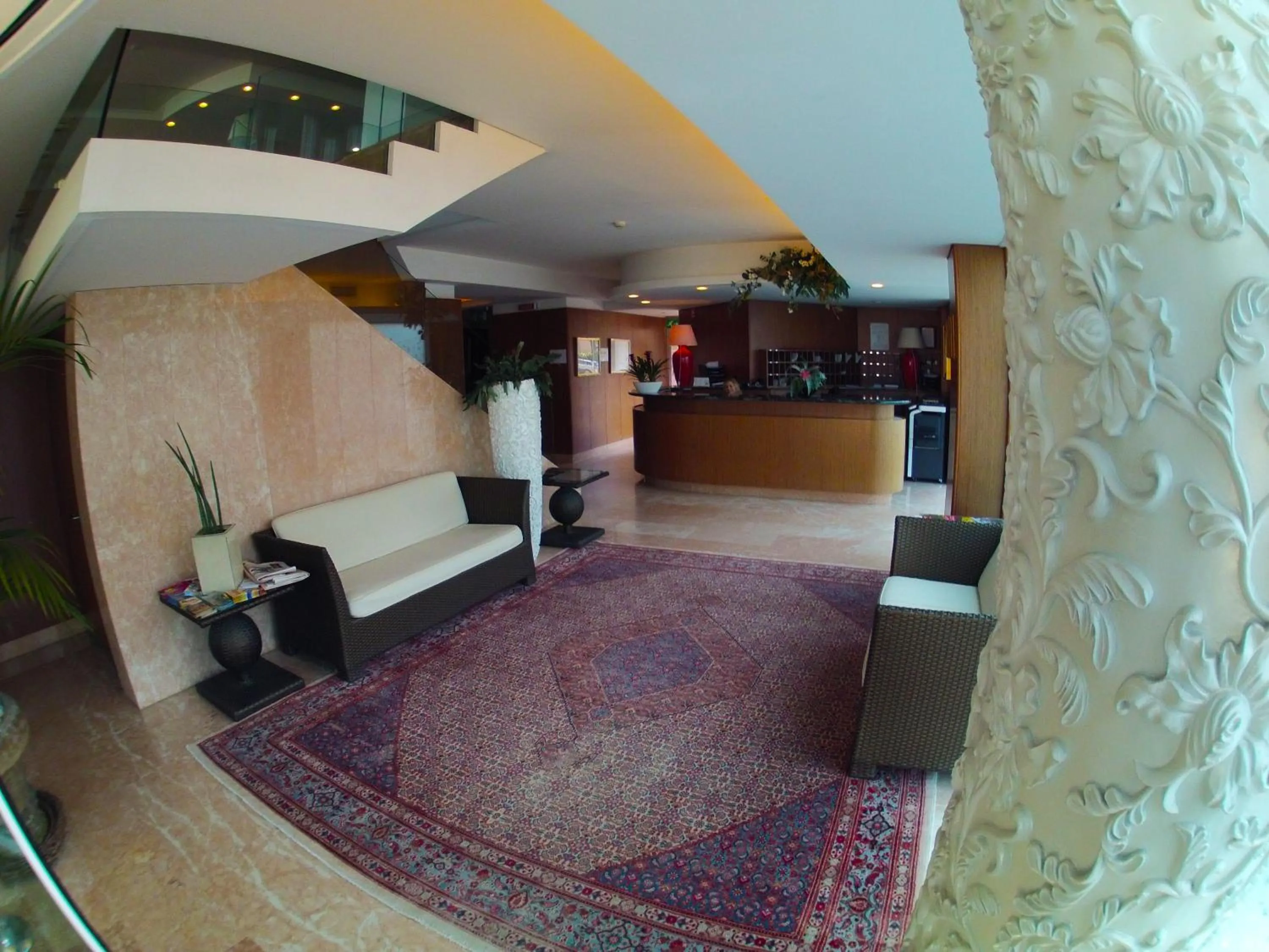 Lobby or reception in City Hotel