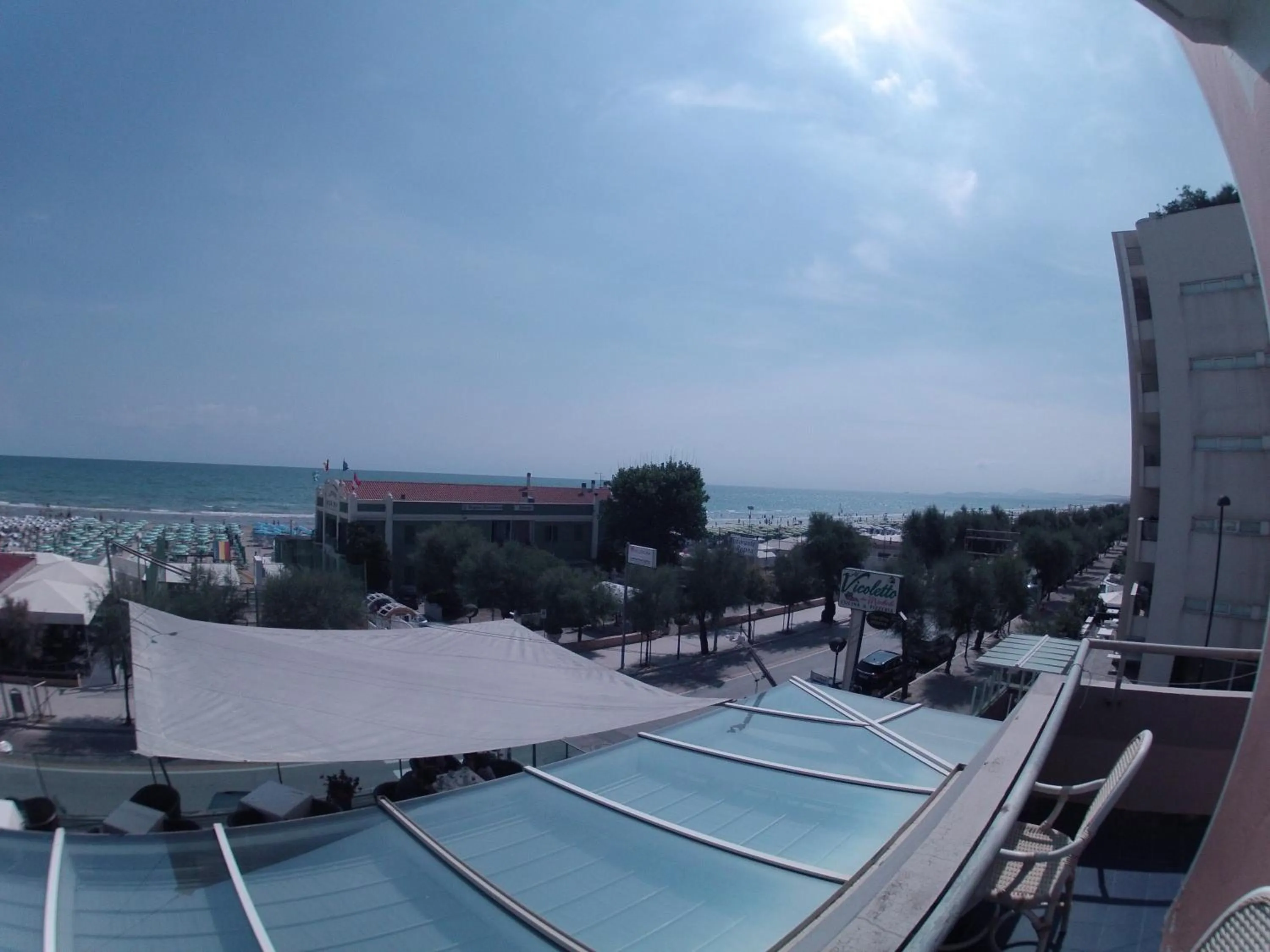 Area and facilities in City Hotel