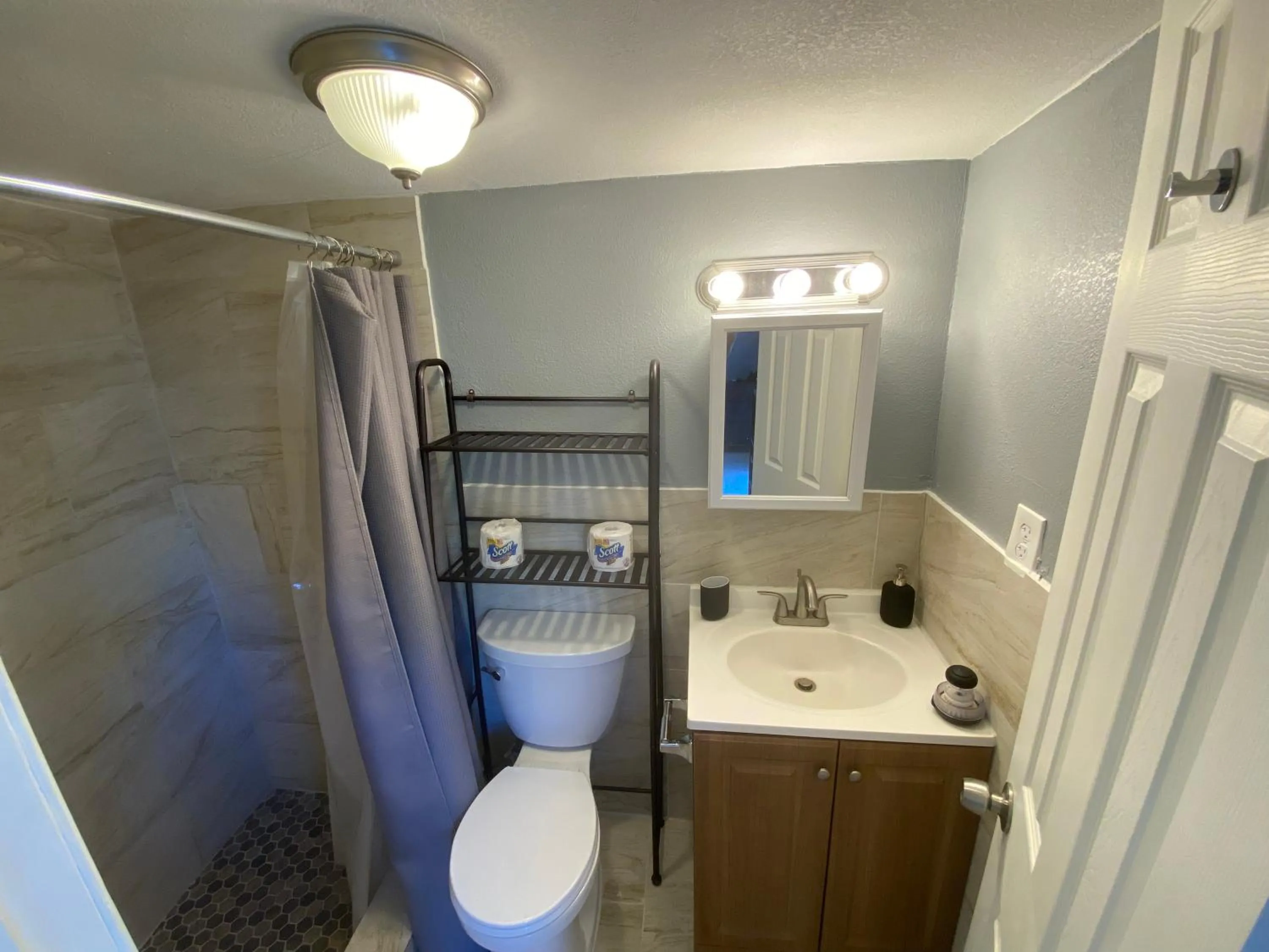 Bathroom in Cozy House