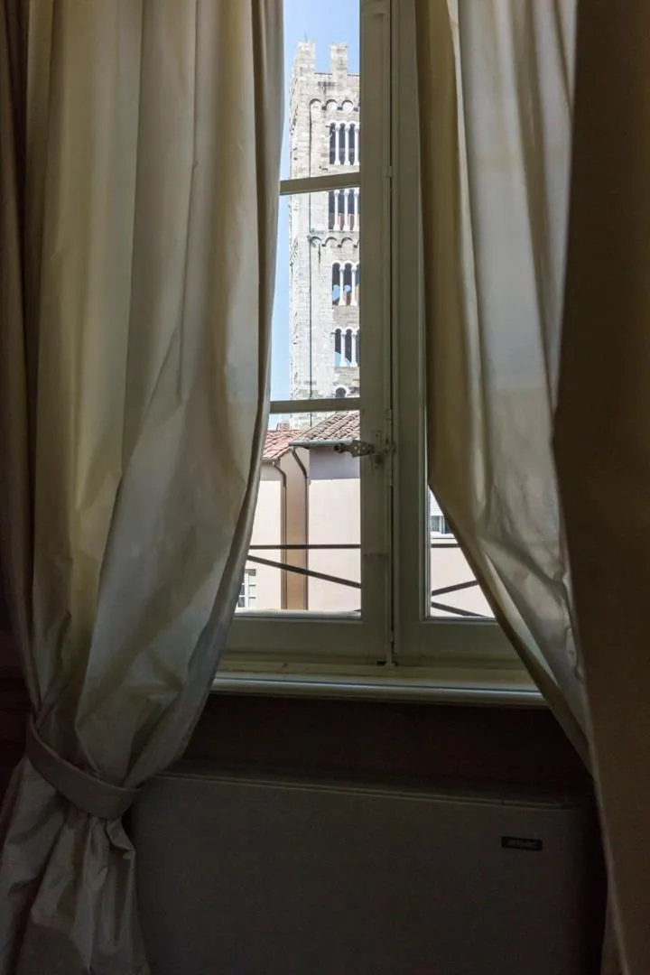 Decorative detail in Hotel Alla Corte degli Angeli