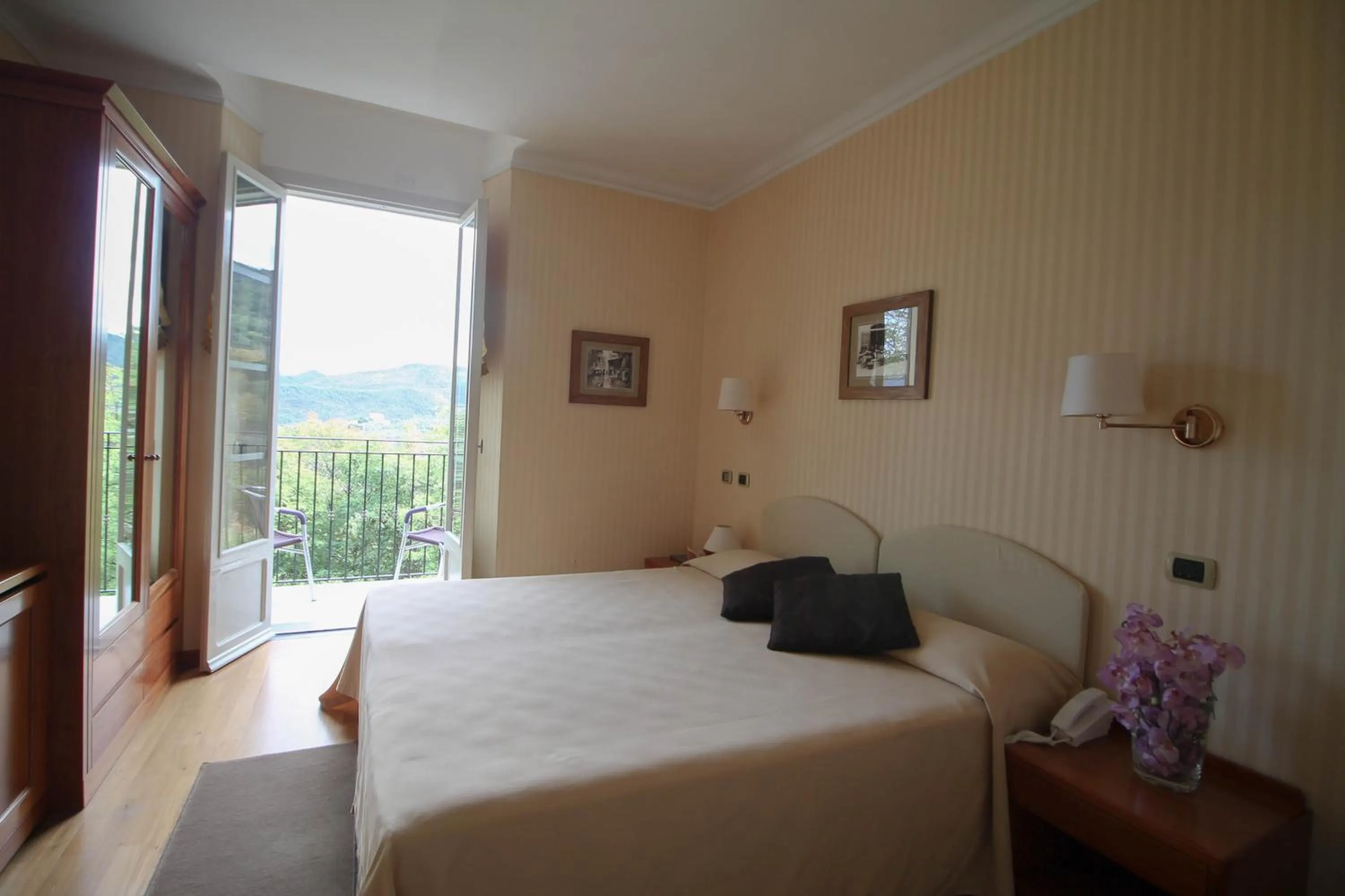 Bed in Relais San Rocco