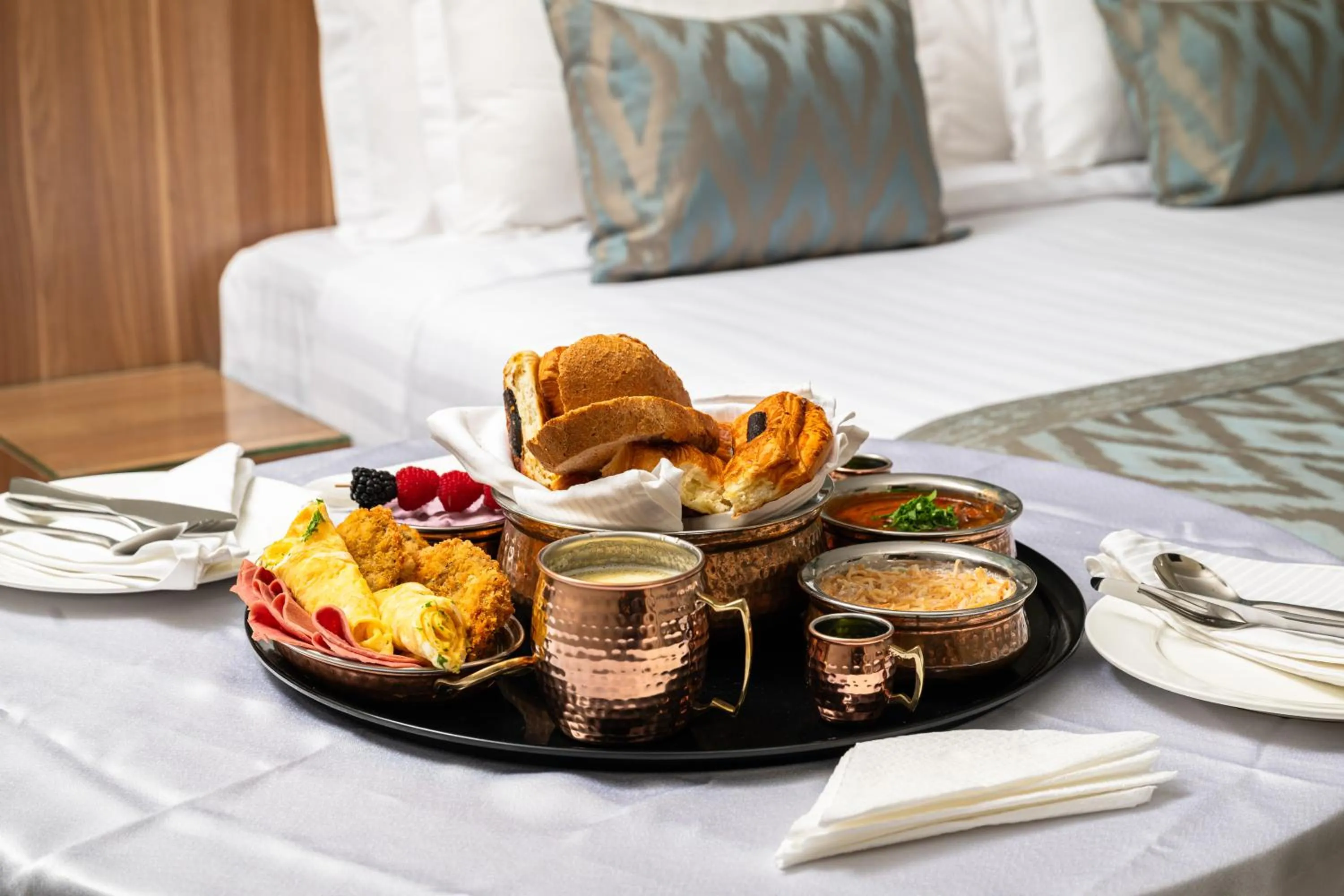 Breakfast in Roots Hotel