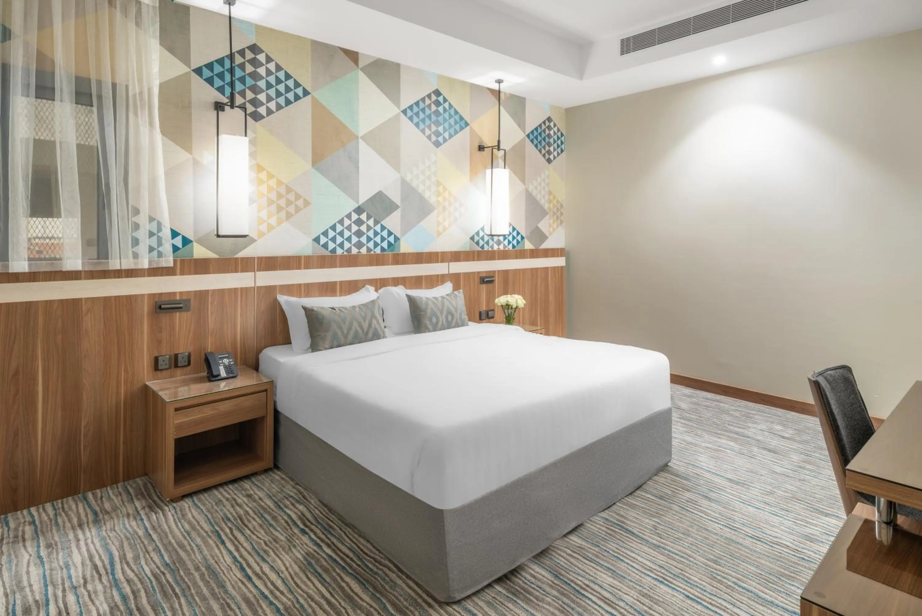 Bedroom, Bed in Roots Hotel