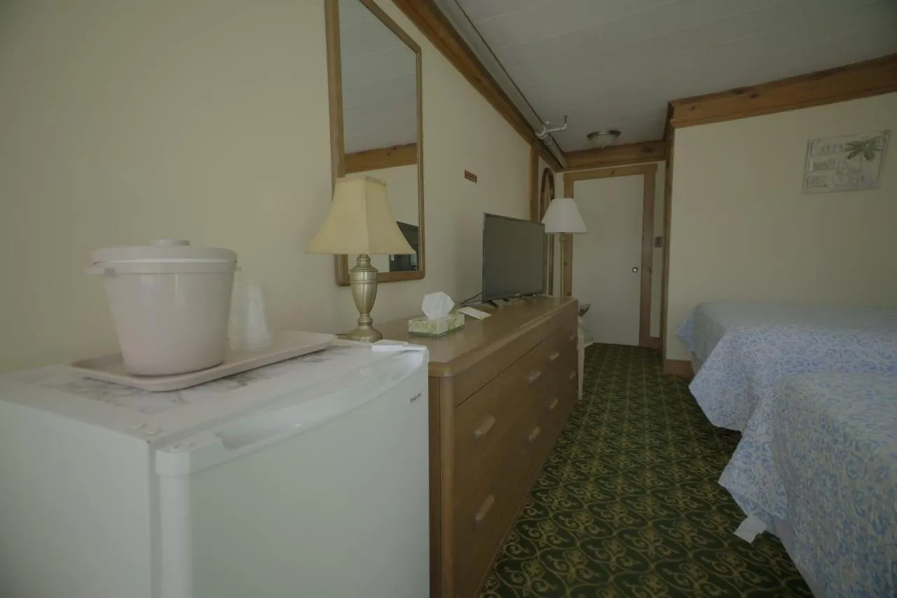 Betty Doon Motor Hotel