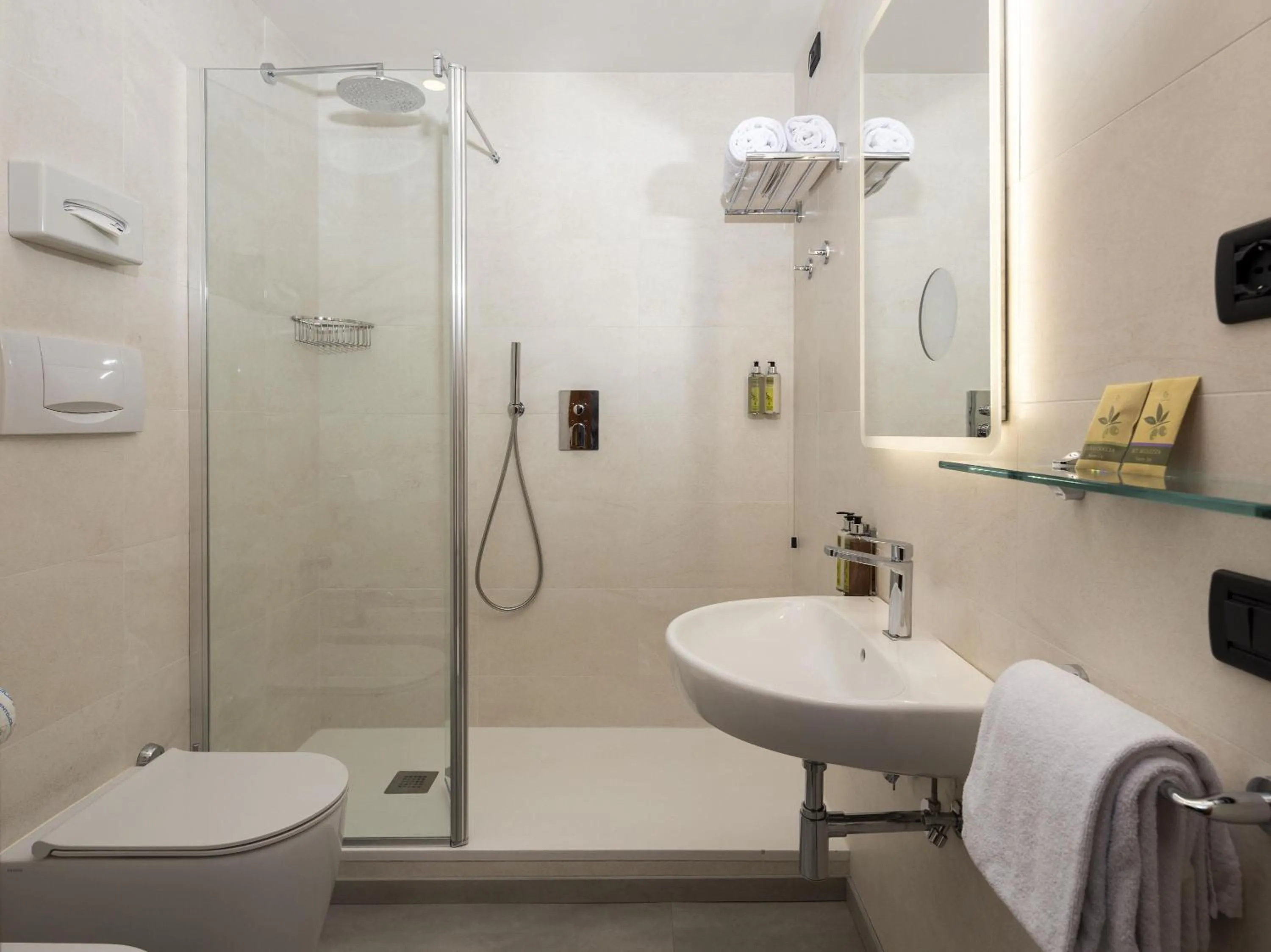 Bathroom in Best Western Regina Elena