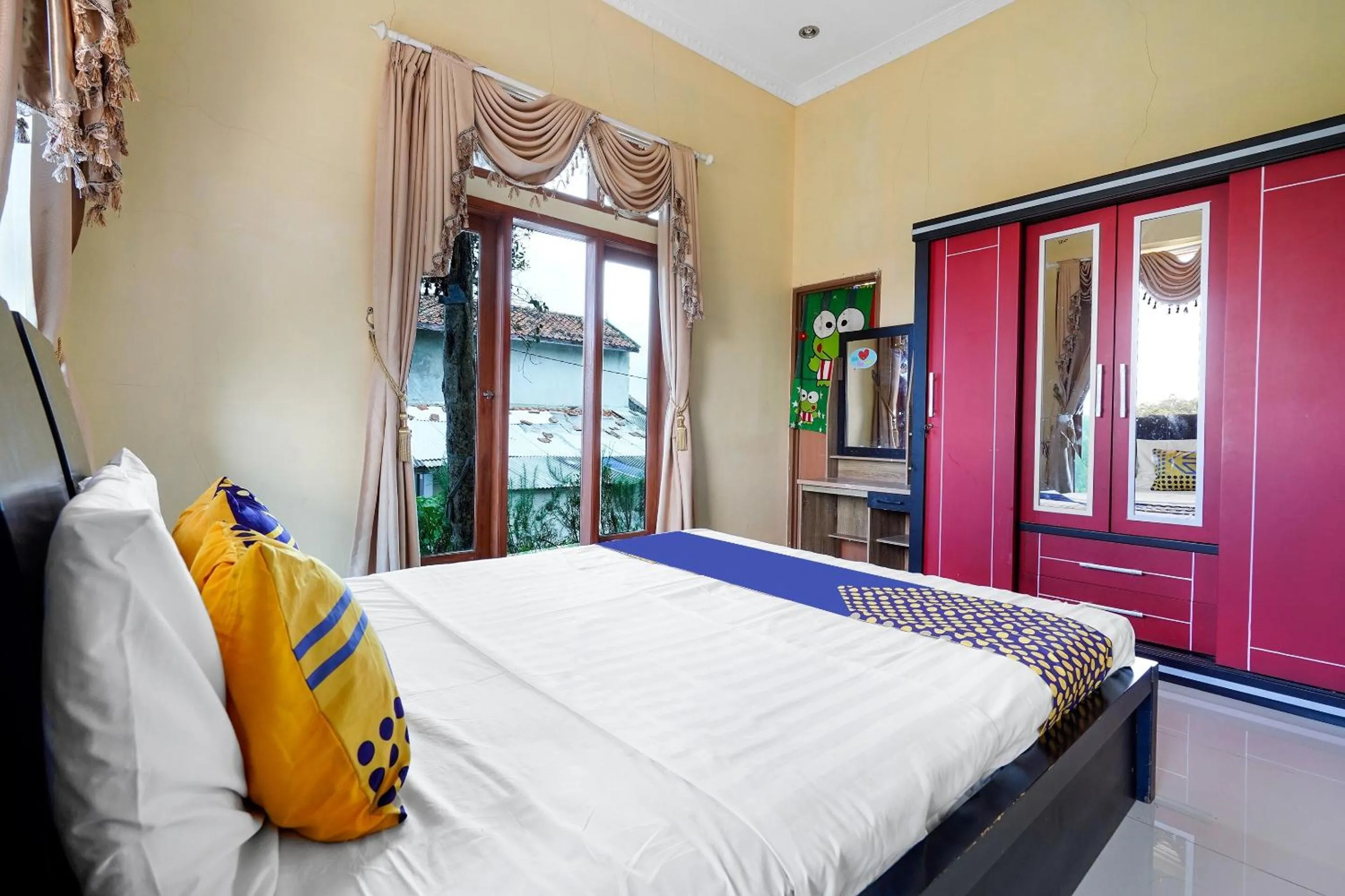 Bedroom, Bed in OYO Homes 91156 Eco Tourism Big Farmer Desa Kertawangi Syariah