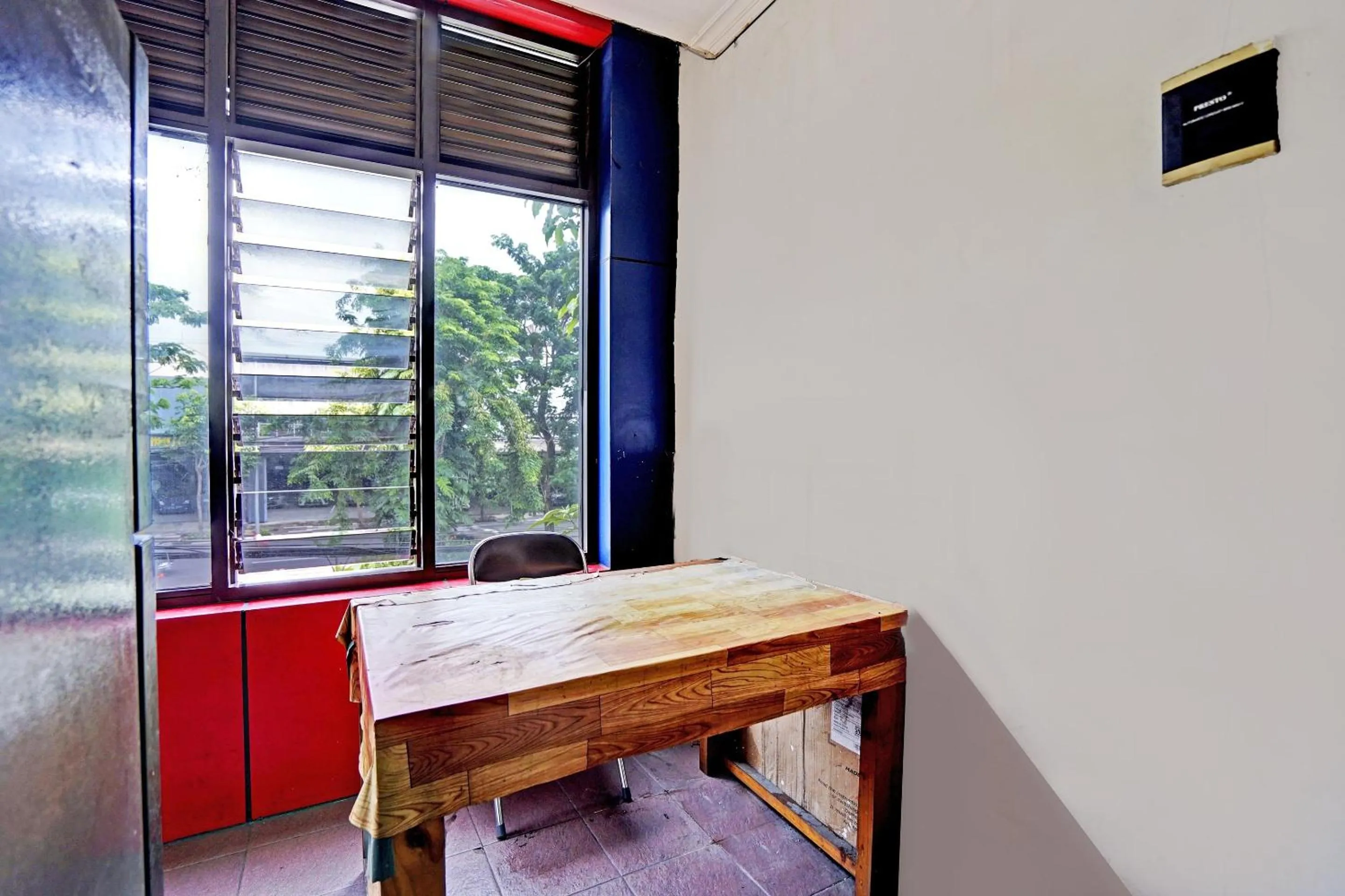 Lobby or reception in OYO 91126 Kertajaya Residence Surabaya