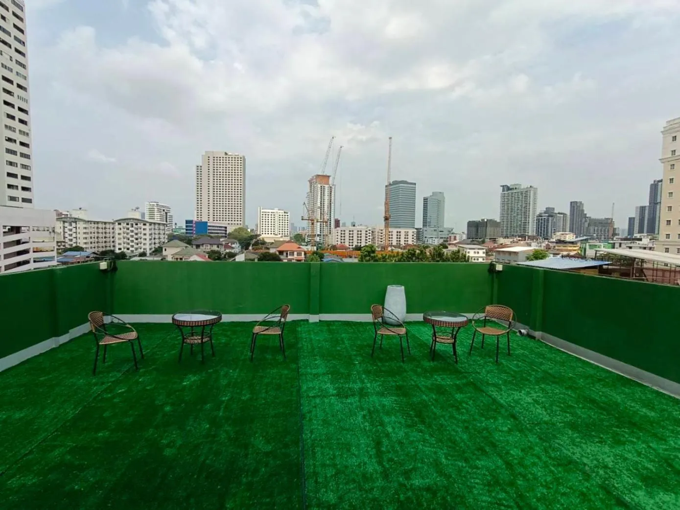 Seating area in VIVA LA VIDA HOTEL