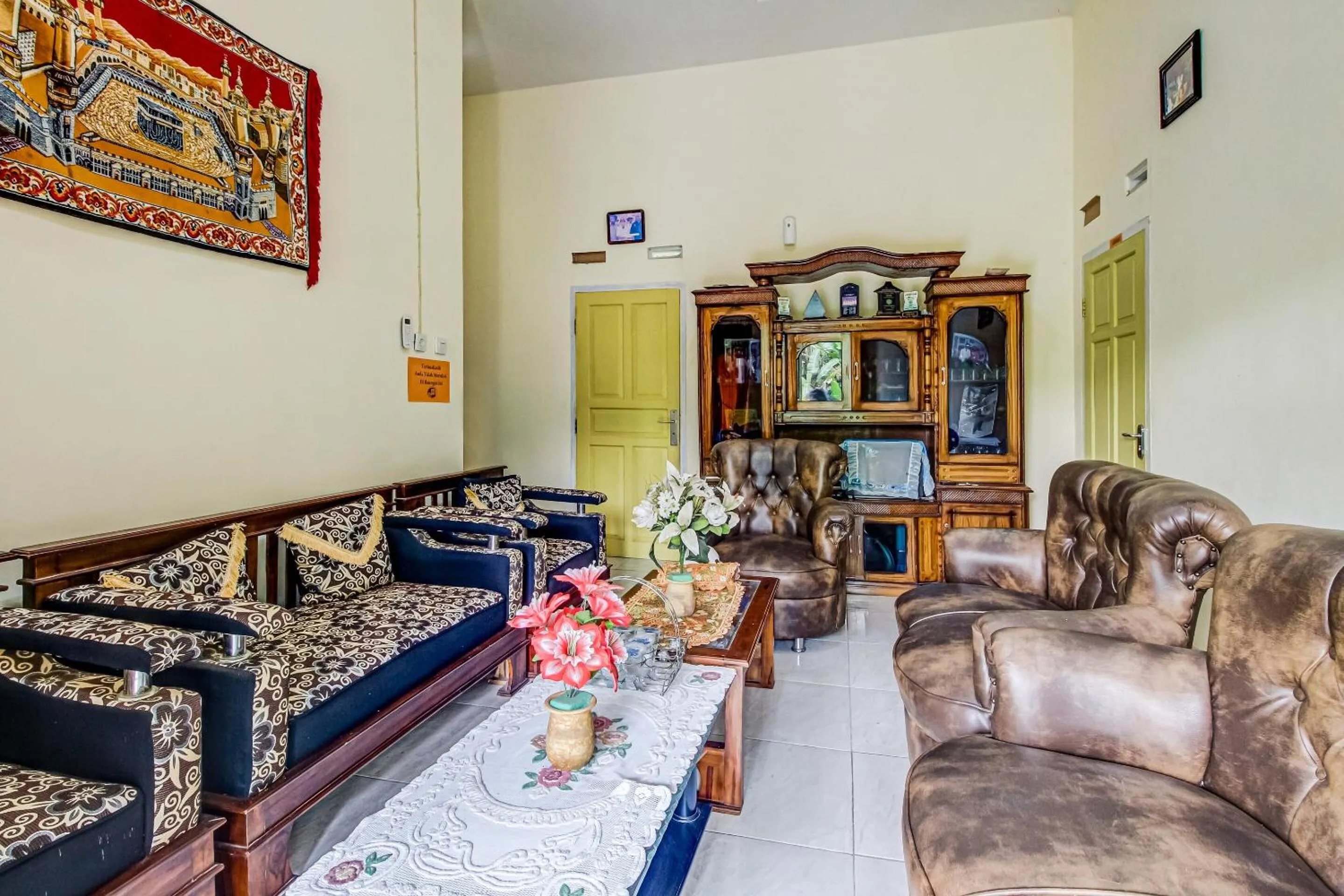 Lobby or reception in Hotel O Desa Wisata Bangunharja