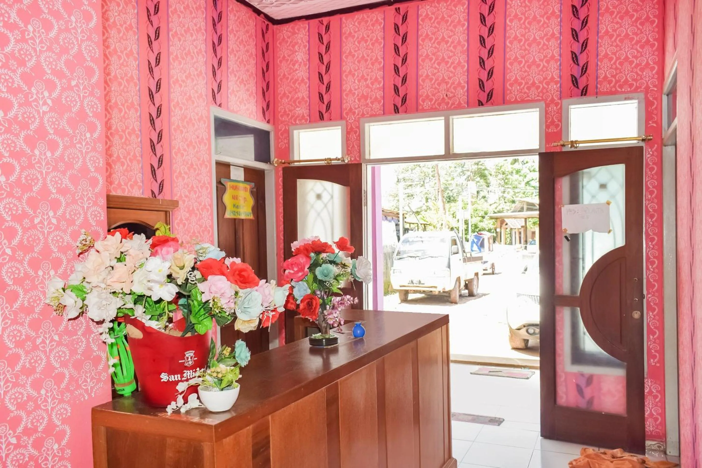 Lobby or reception in Hotel O Penginapan Widodo