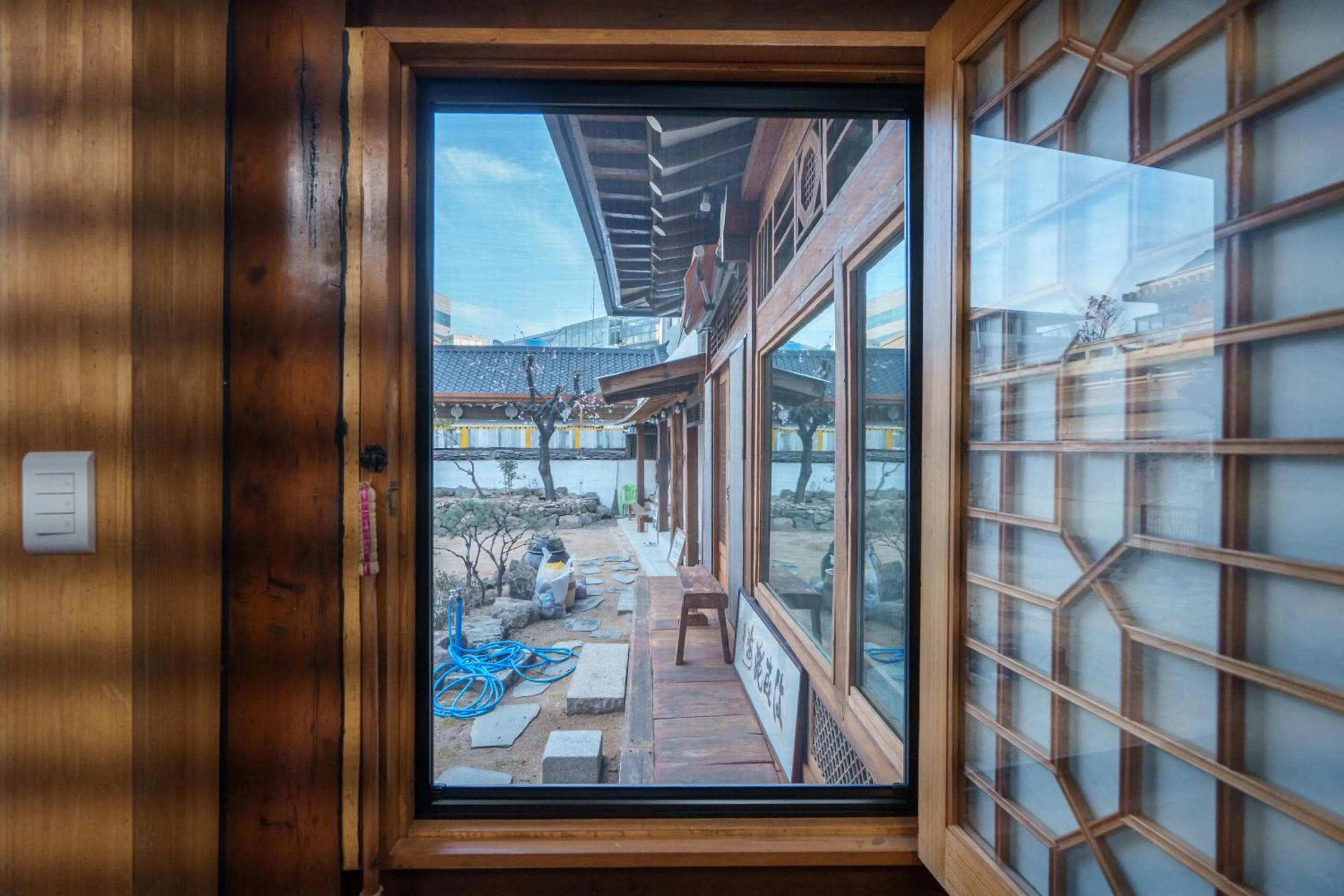 Aega Hanok Guesthouse