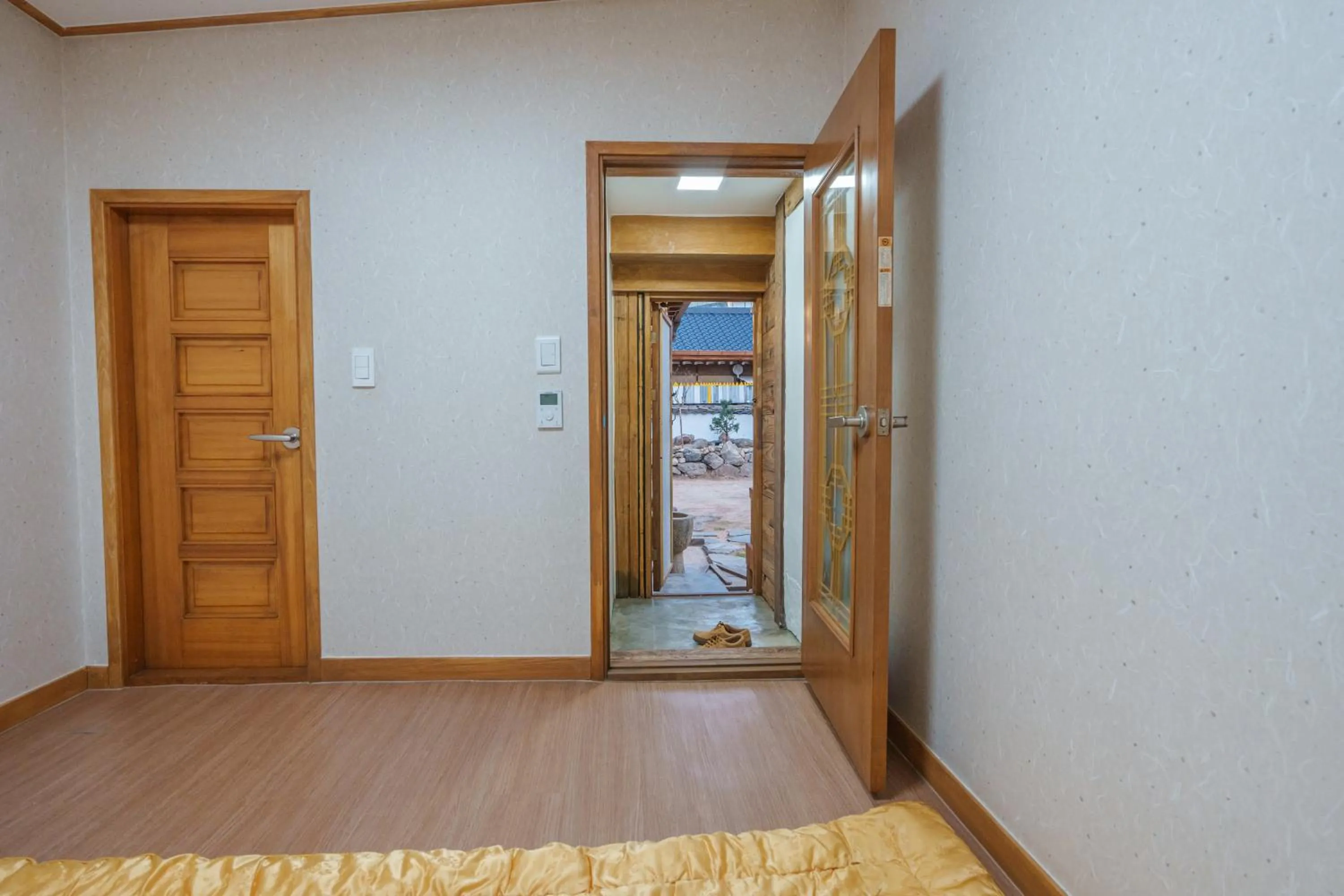 Aega Hanok Guesthouse