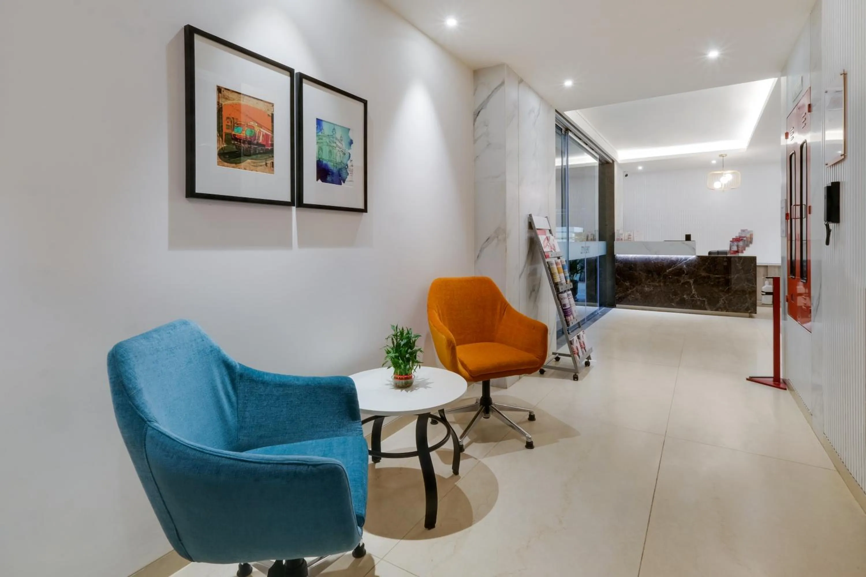 Lobby or reception in 7 Apple Hotel Mahape, Navi Mumbai