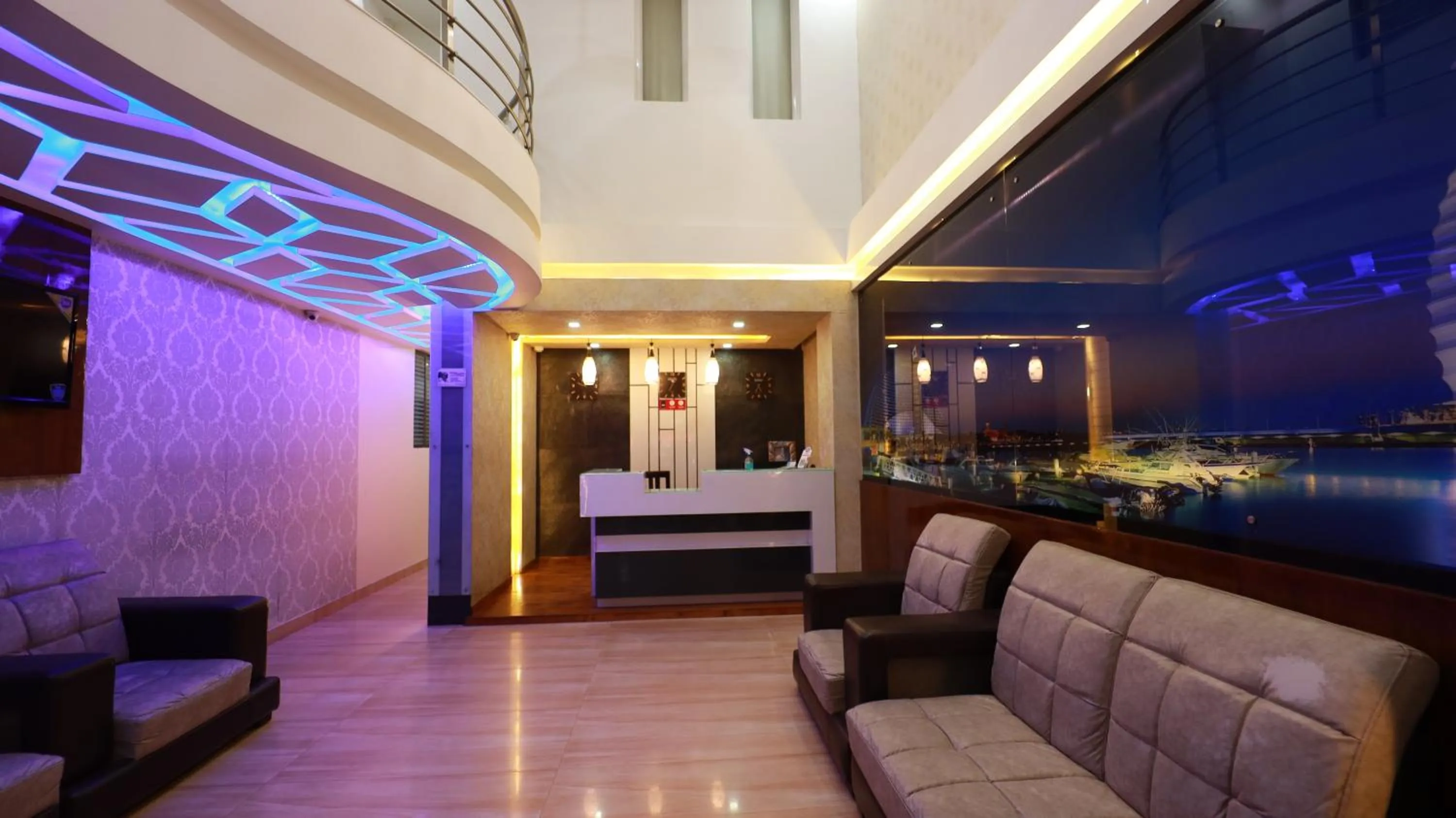 Lobby or reception in Silver Suite