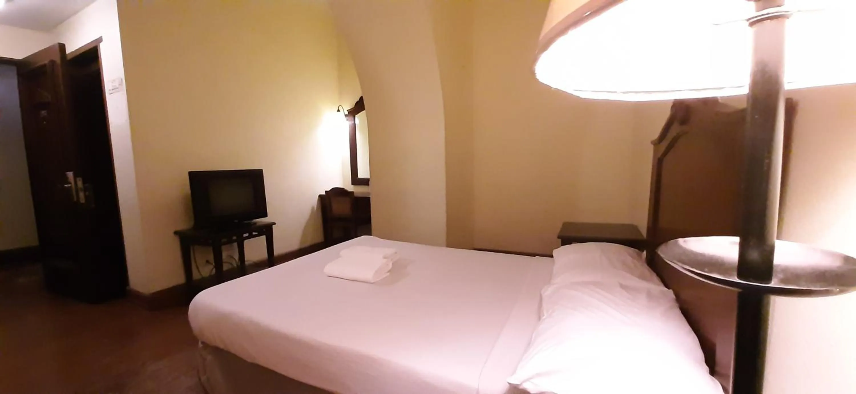 Bedroom, Bed in Hotel Salcedo De Vigan