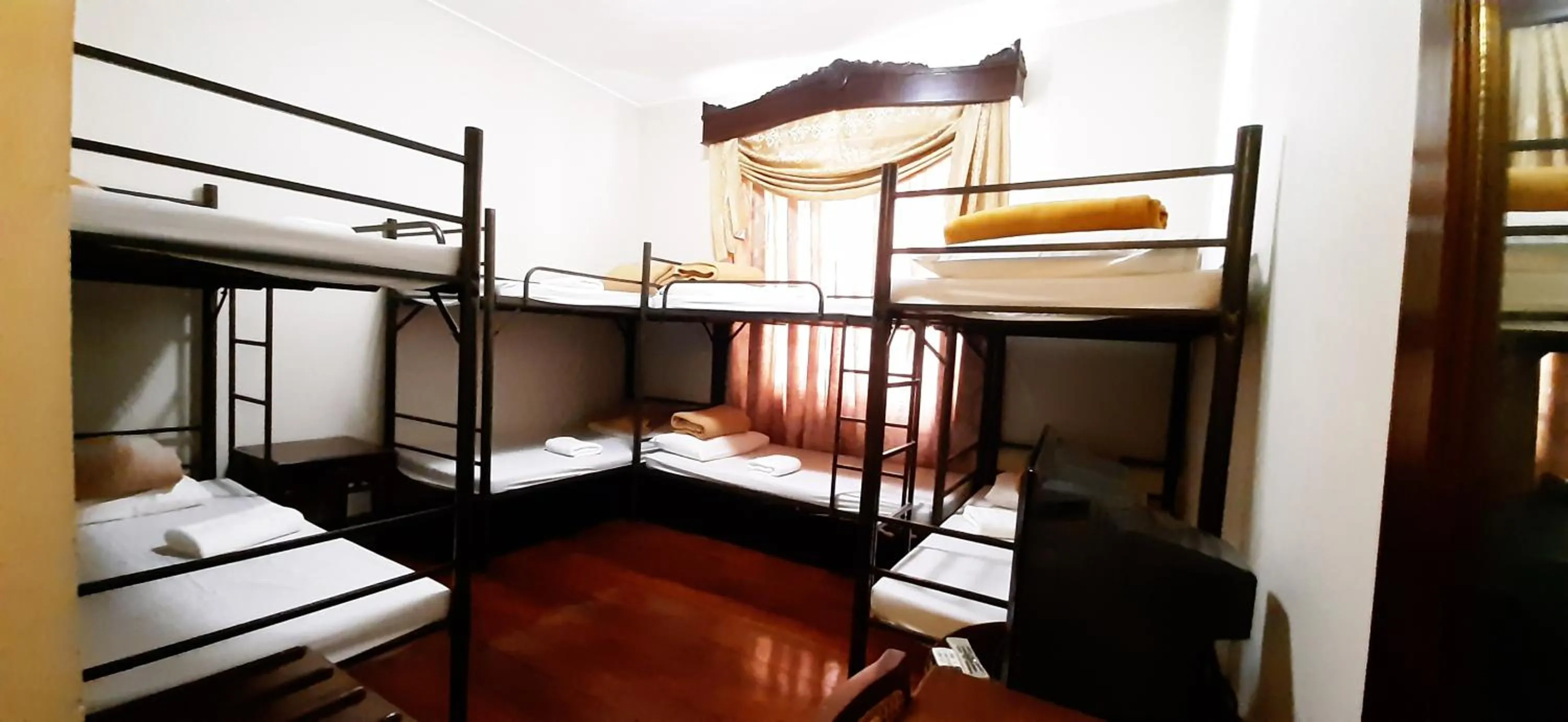 bunk bed, Bed in Hotel Salcedo De Vigan