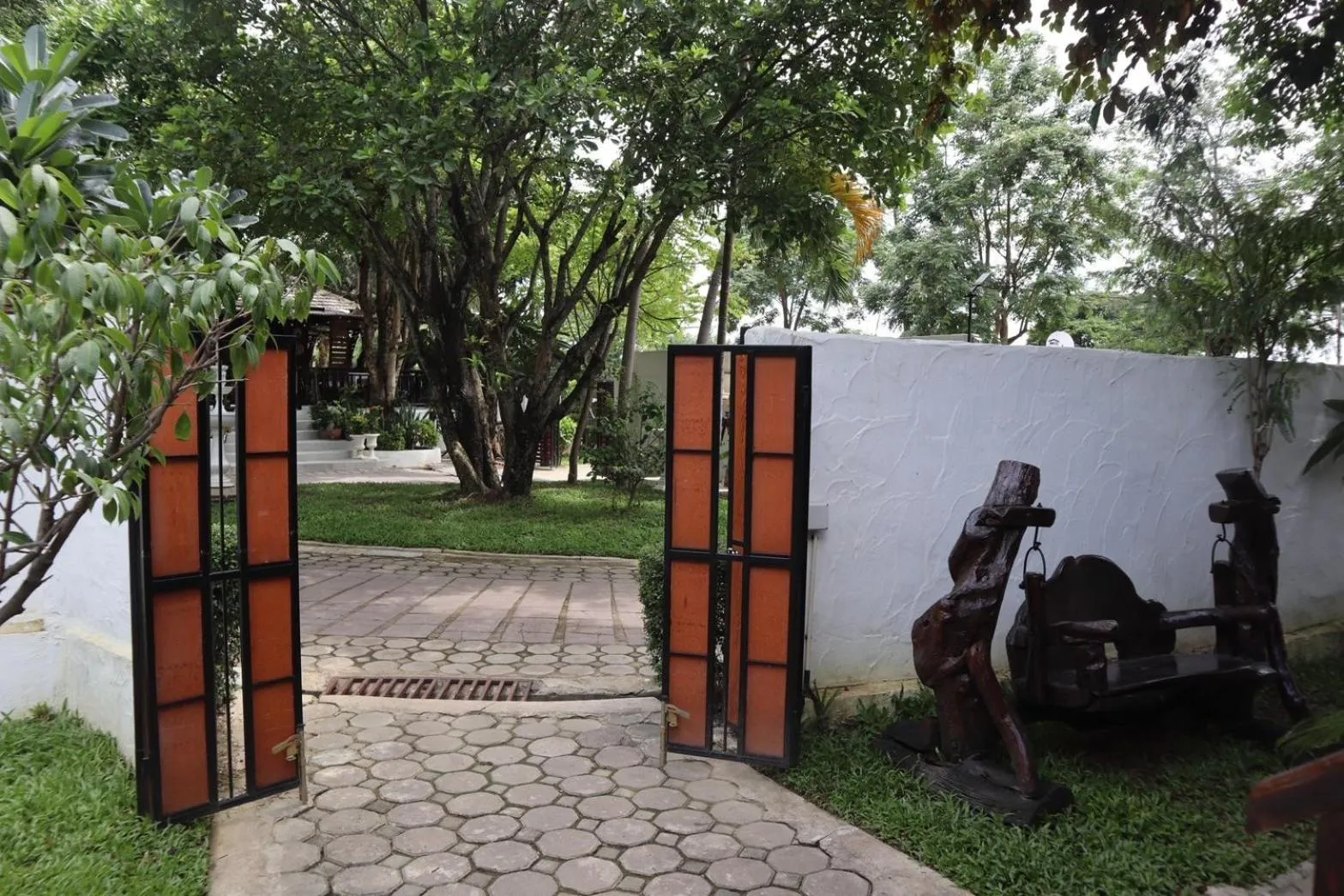 Property building in Chiang Mai Las Orquideas Resort