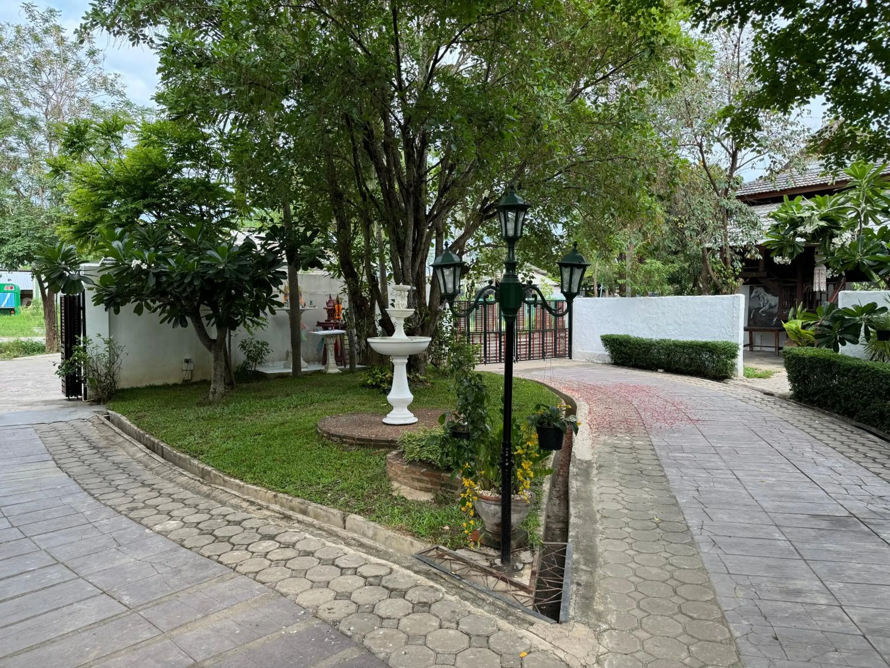 Facade/entrance in Chiang Mai Las Orquideas Resort