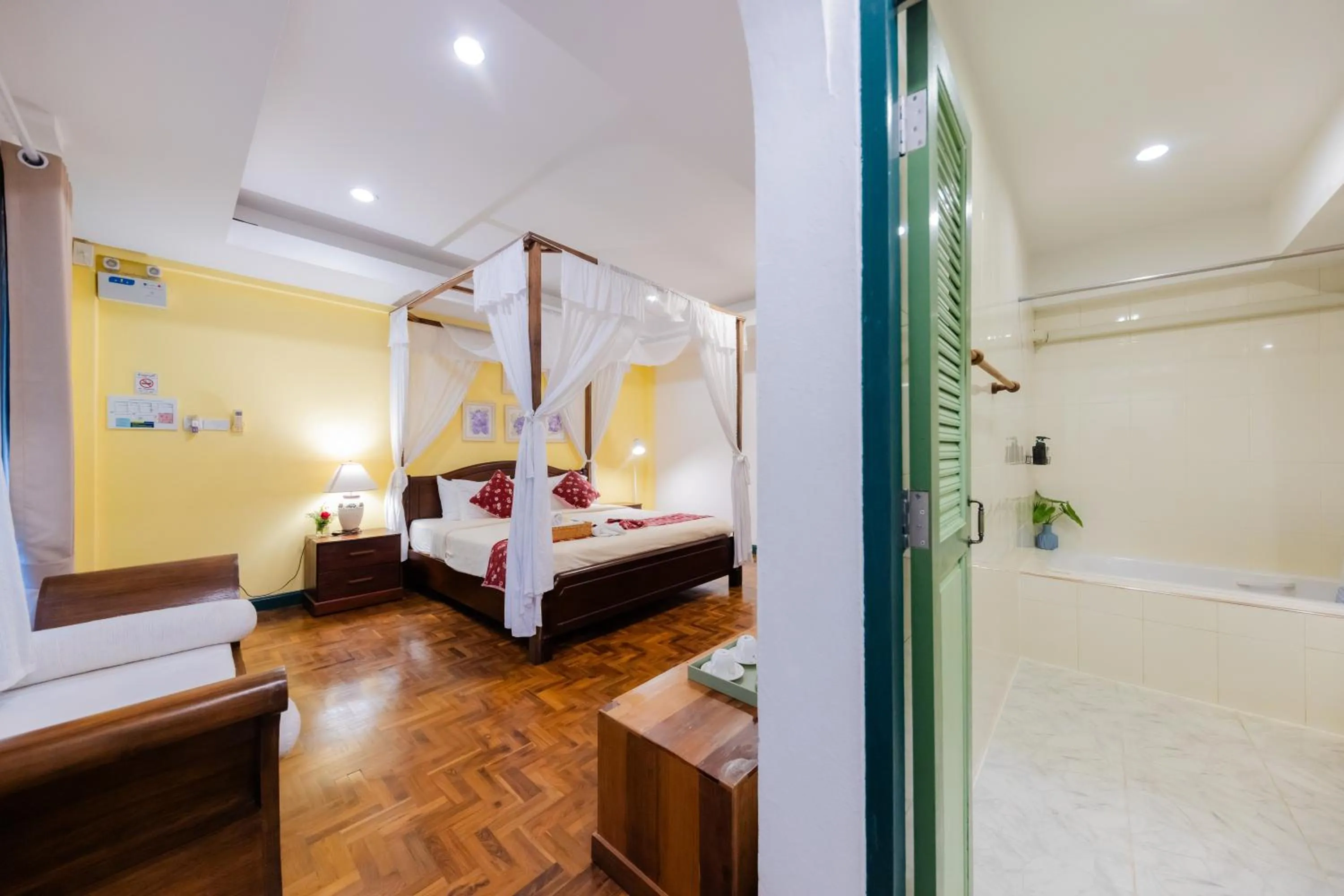 Bedroom, Bed in Teewana Resort Chiang Mai