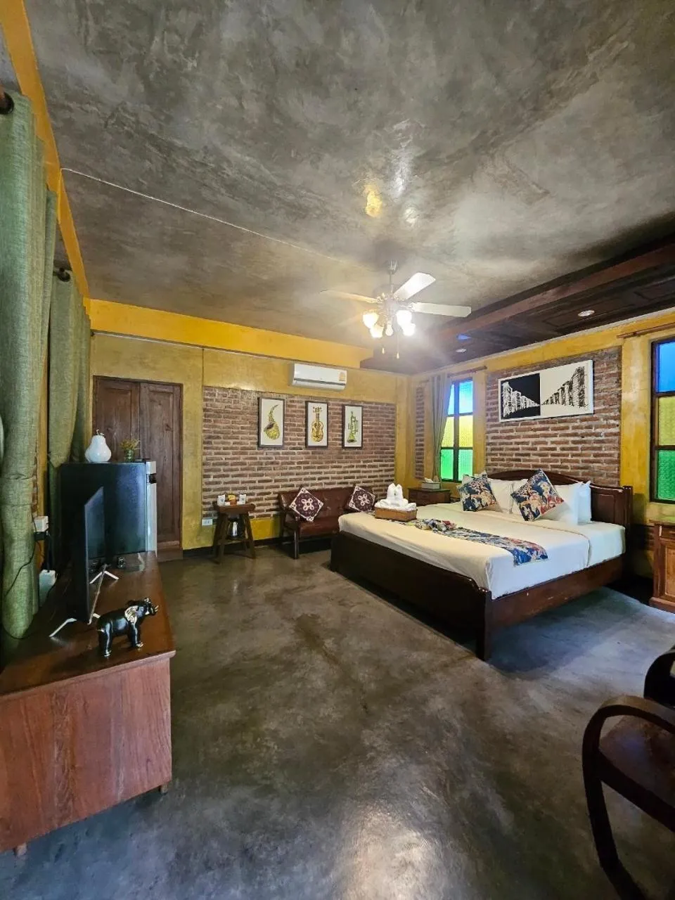 Bed in Chiang Mai Las Orquideas Resort