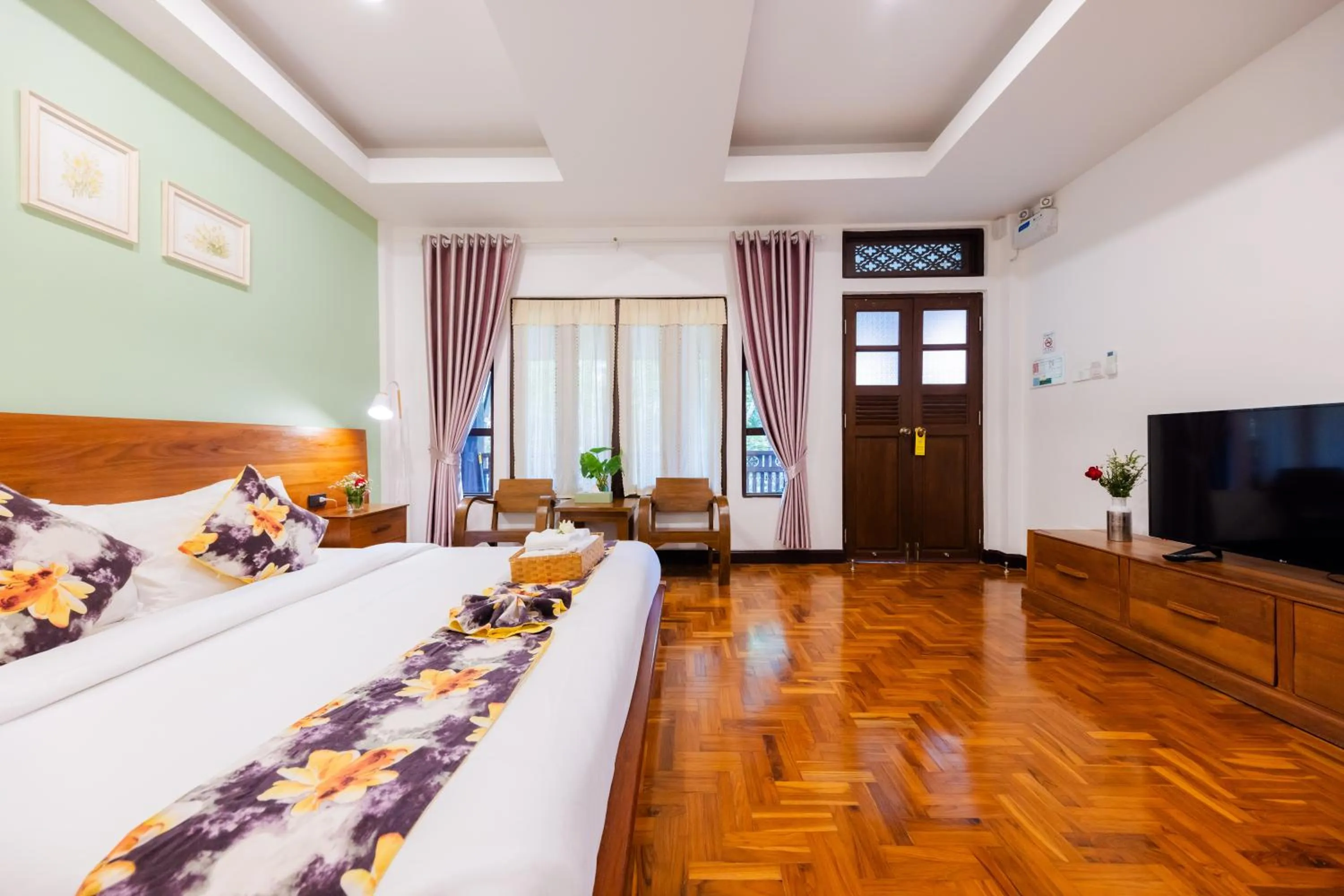 Photo of the whole room, Bed in Teewana Resort Chiang Mai