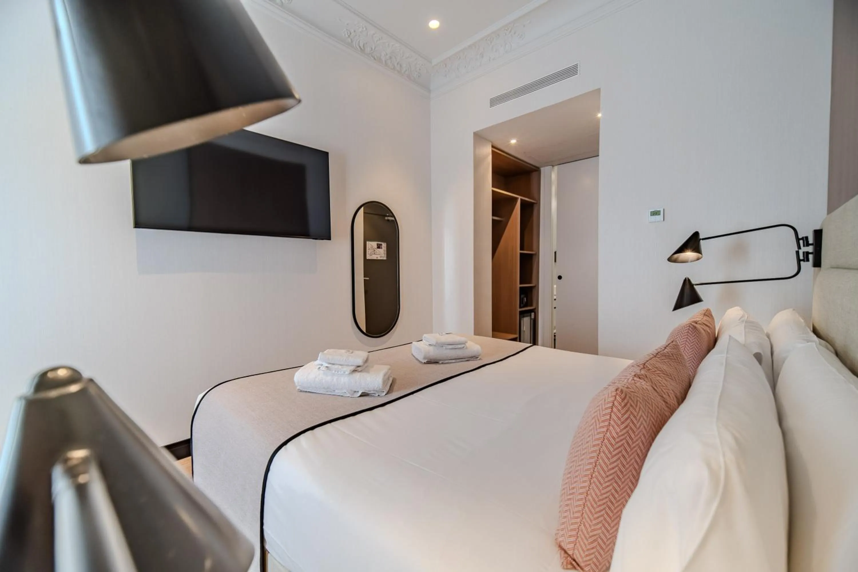 Bedroom, Bed in Soho Boutique Turia