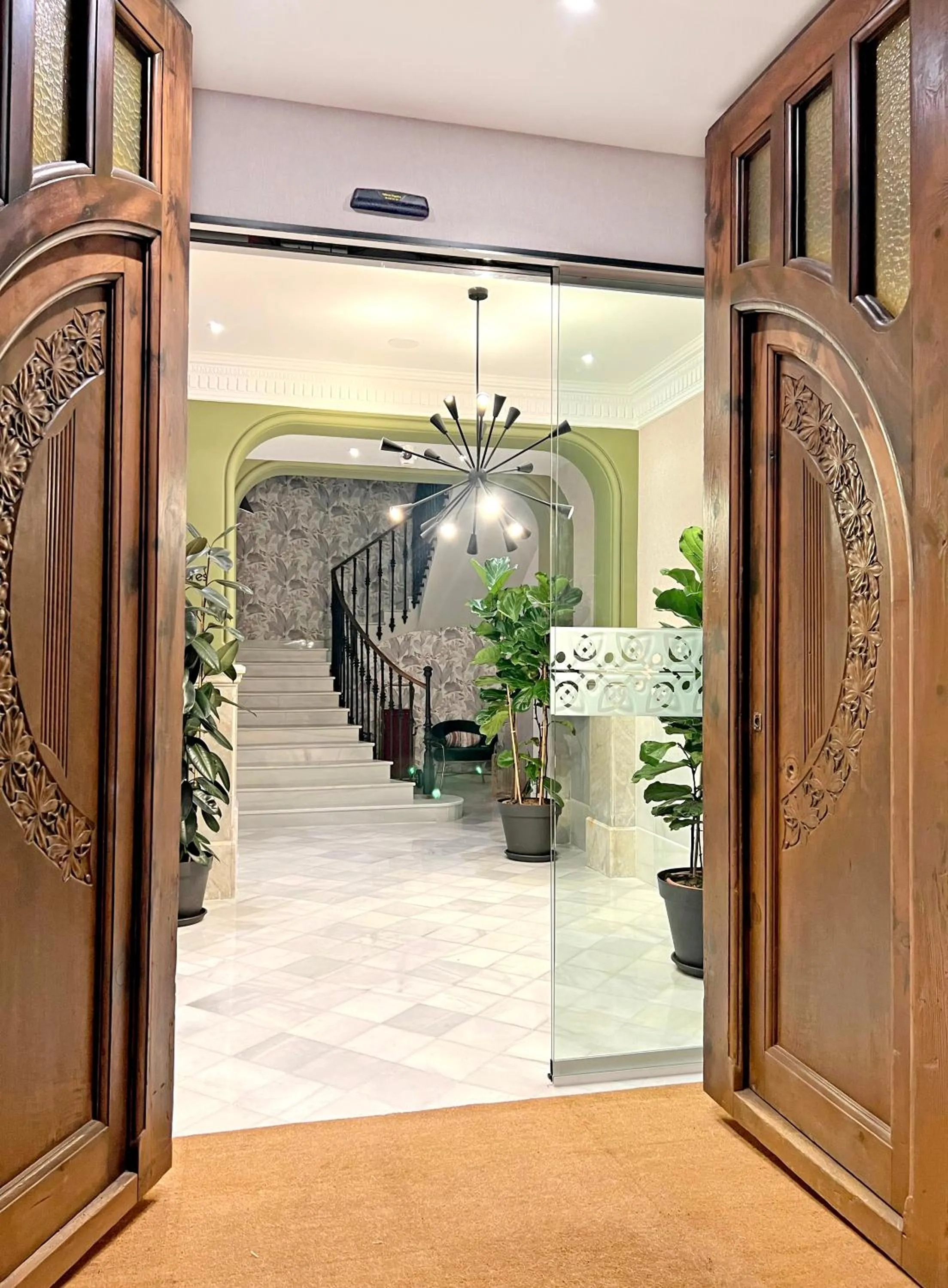 Property building in Soho Boutique Turia