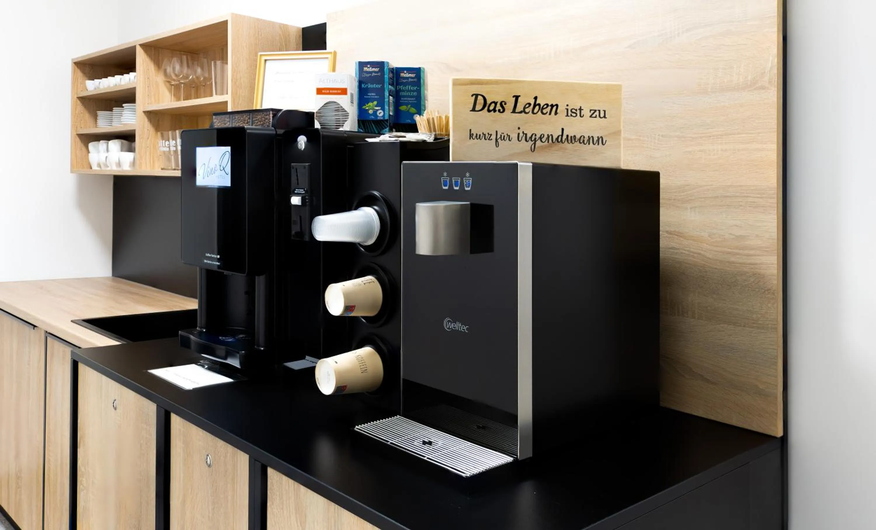 Coffee/tea facilities in Self-Check-in Hotel VinoQ Zistersdorf