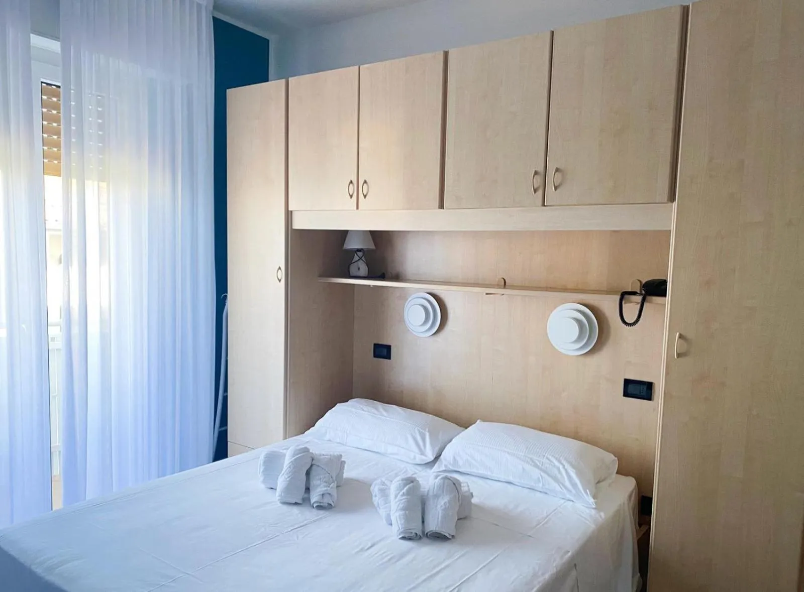 Photo of the whole room, Bed in Hotel Hc Resort Lignano