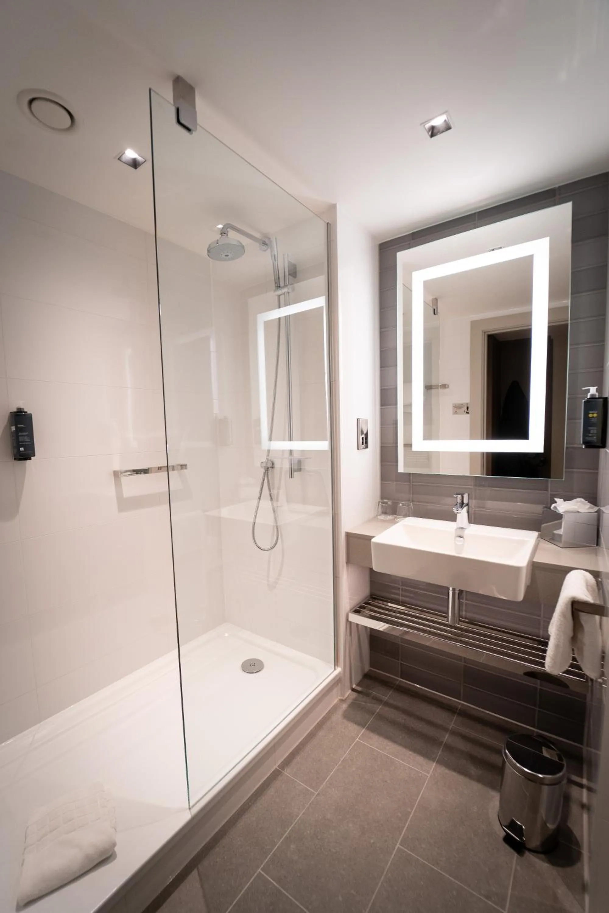 Bathroom in Clayton Hotel Glasgow City