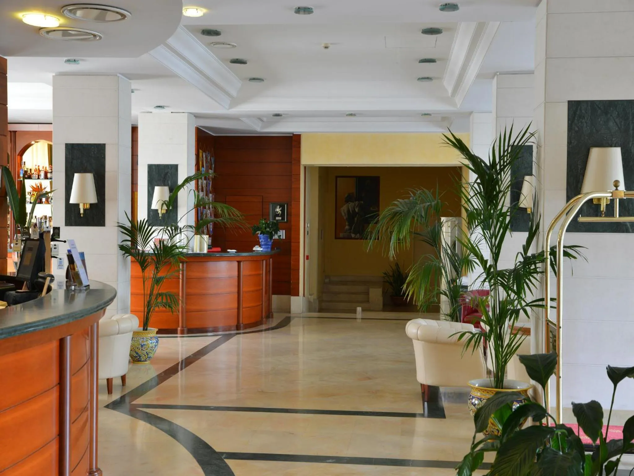 Lobby or reception in Hotel Nettuno