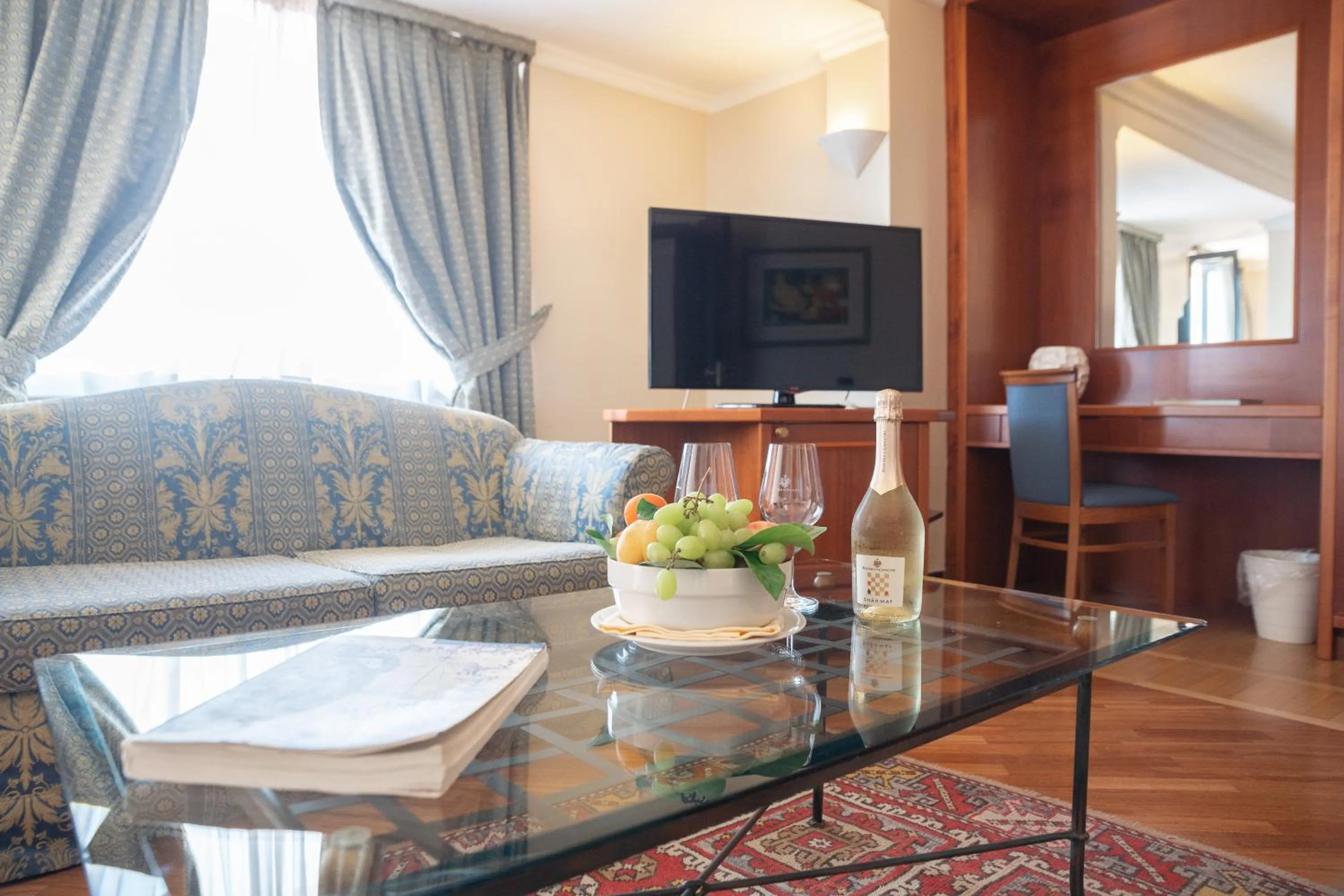 room service in Hotel Nettuno