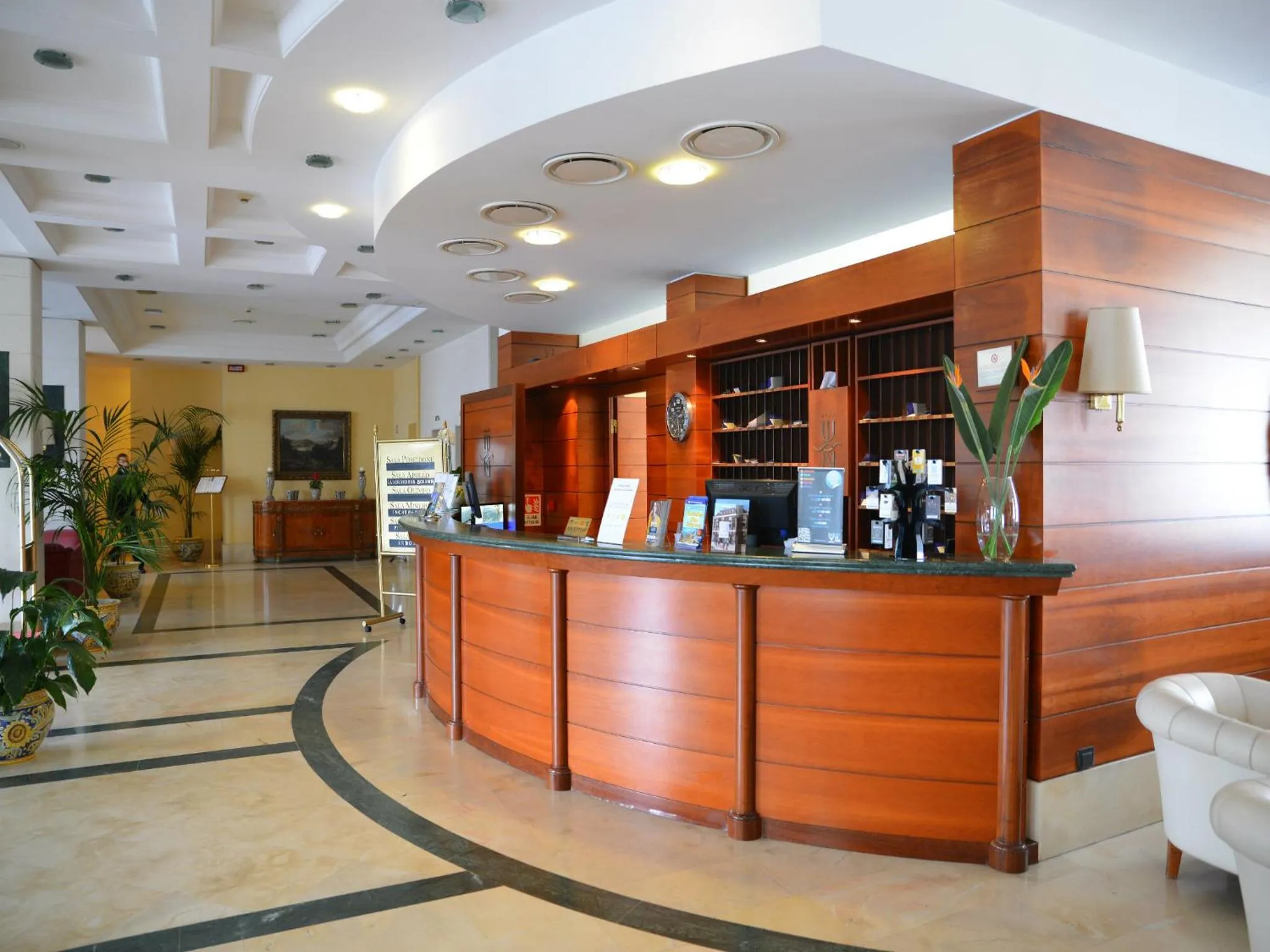 Lobby or reception in Hotel Nettuno