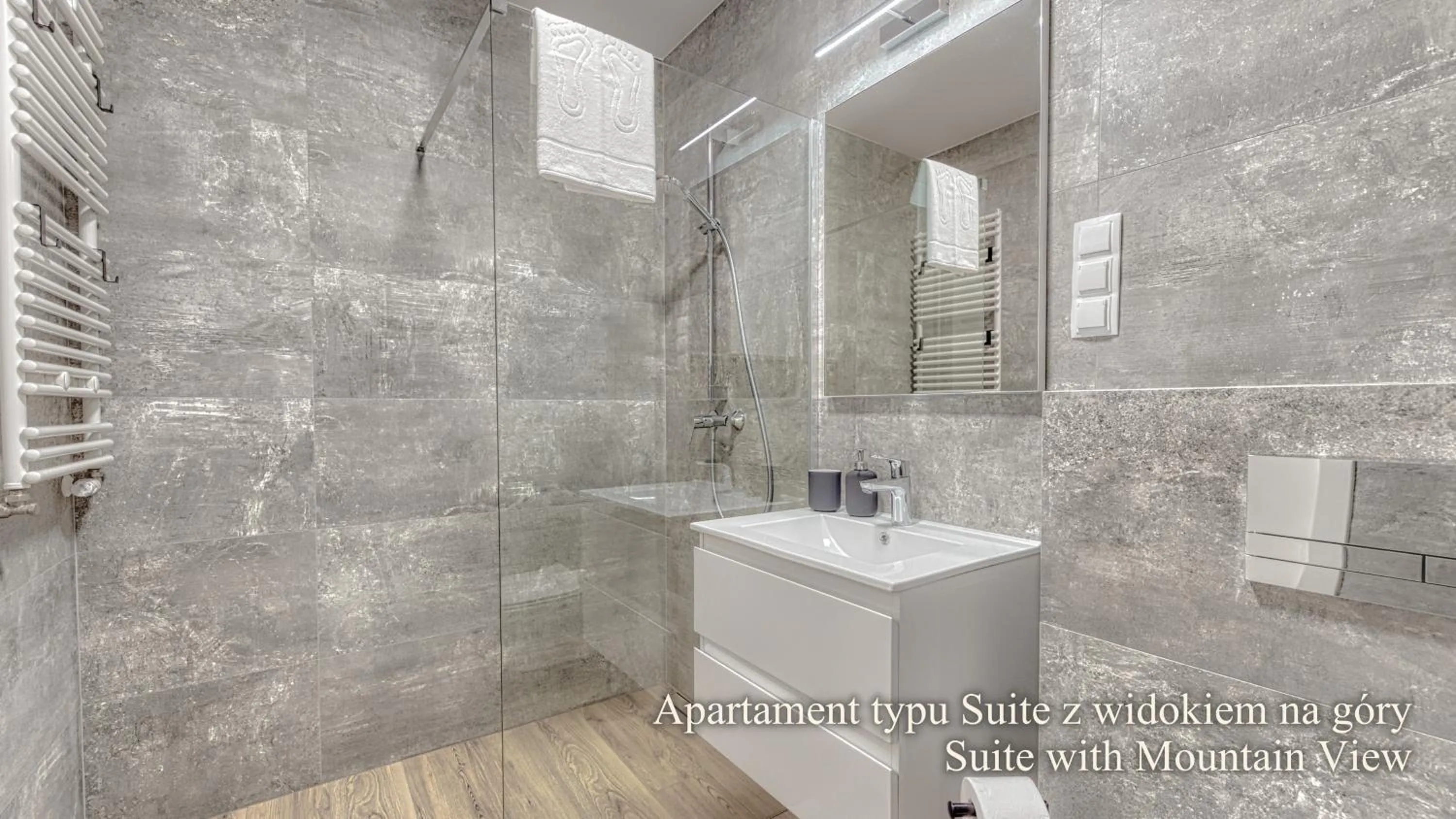 Shower in RentPlanet - Apartamenty IzerSKI Resort