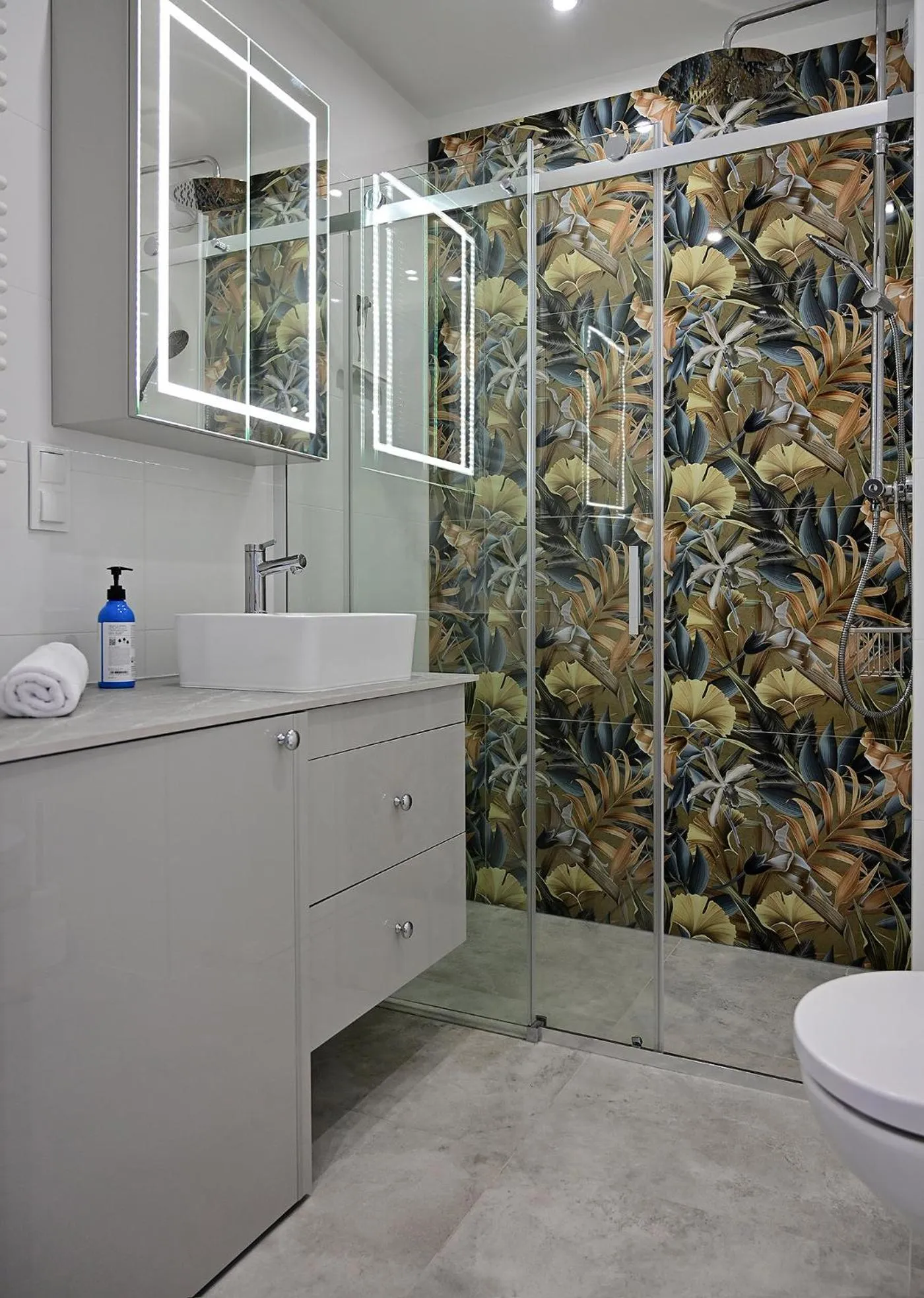 Shower in RentPlanet - Apartamenty IzerSKI Resort