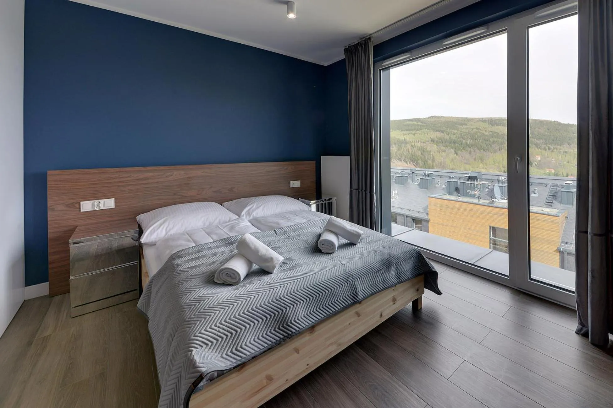Bed in RentPlanet - Apartamenty IzerSKI Resort