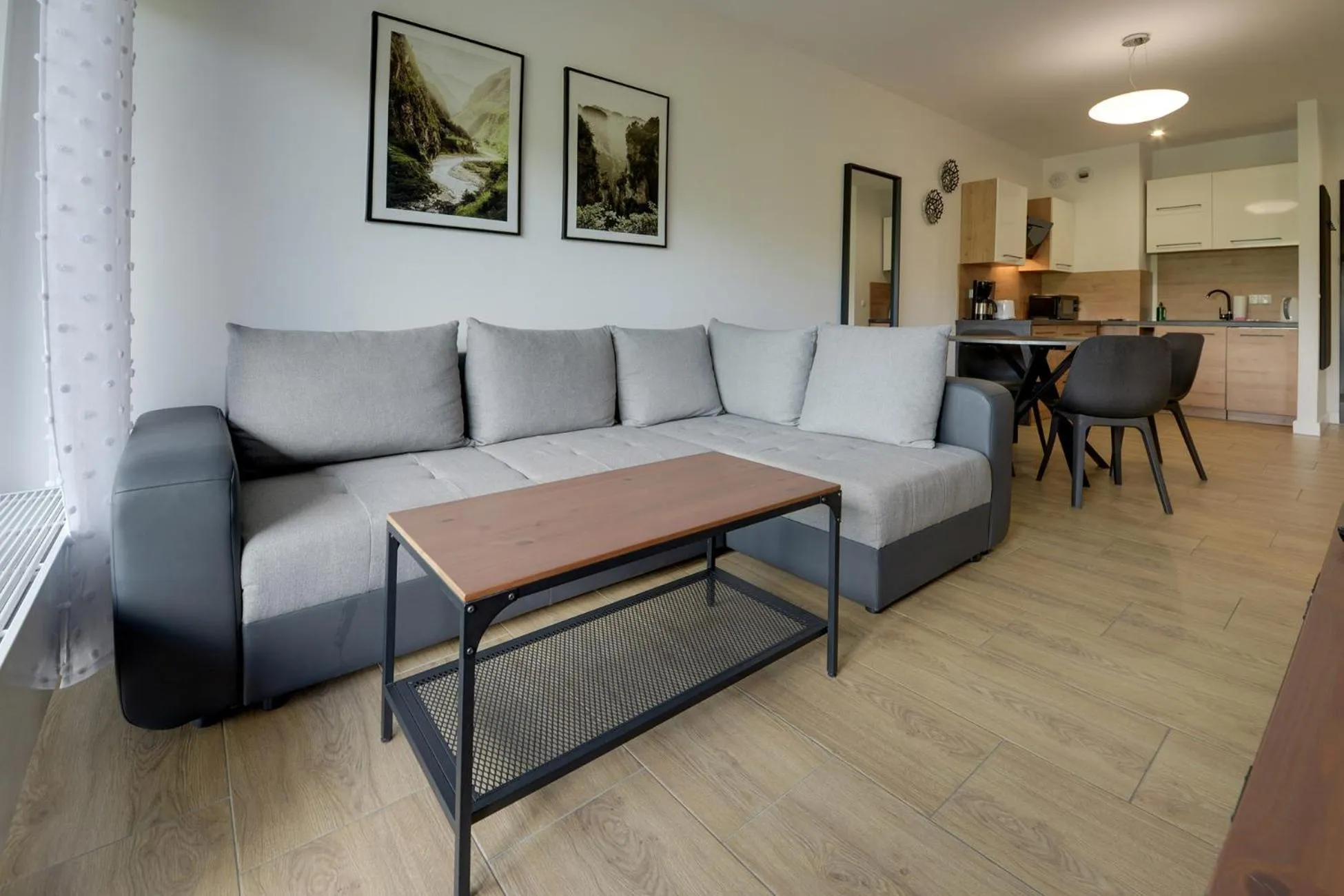 Kitchen or kitchenette in RentPlanet - Apartamenty IzerSKI Resort